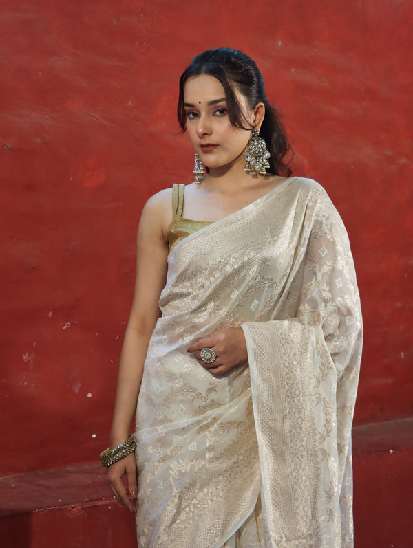 Banarasee Handloom Pure Cotton Silk Saree With Zari Jaal Design-Off White