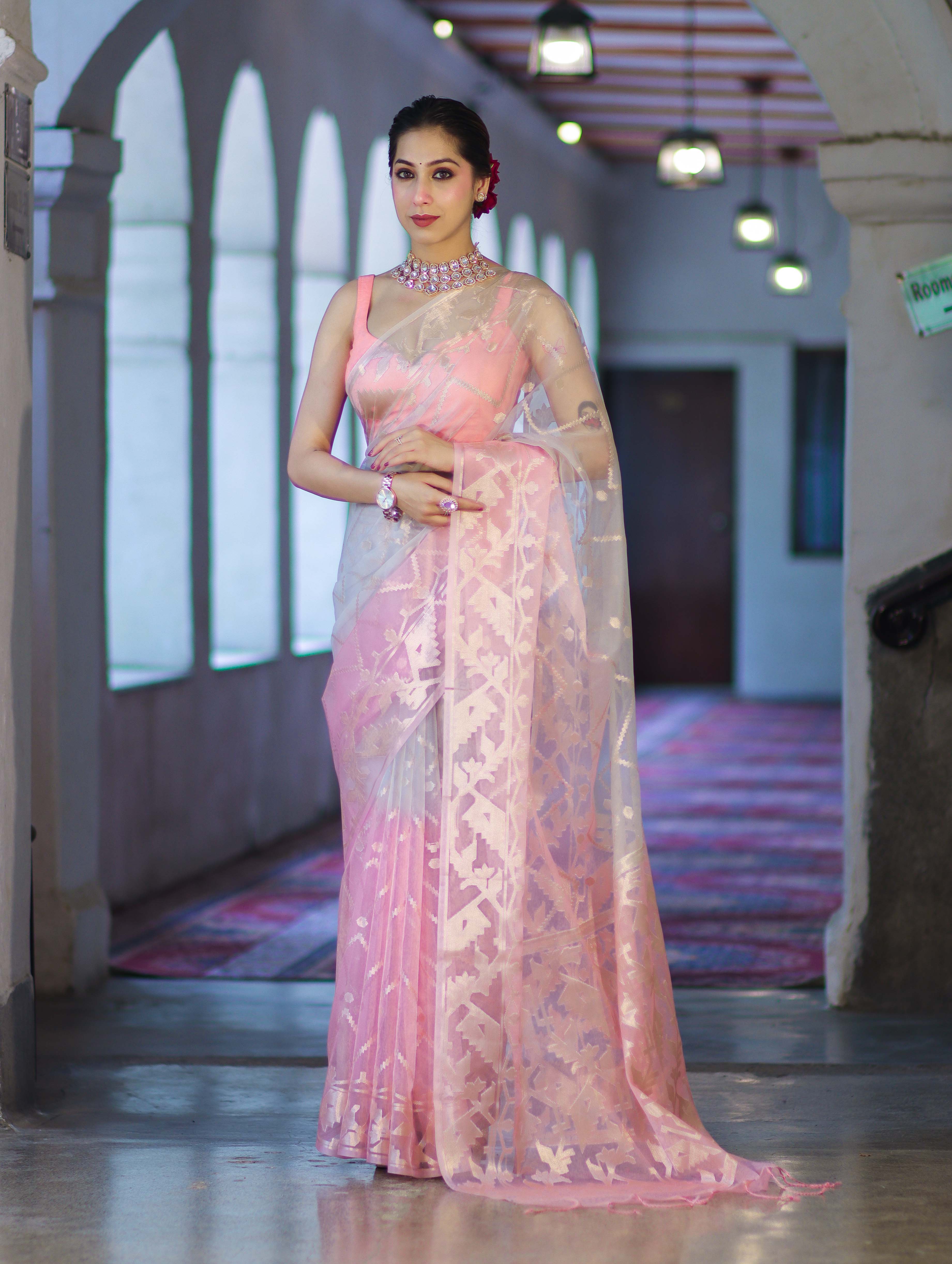 Banarasee Dual Color Organza Saree With Zari Jaal Design-Peachy Pink & Silver