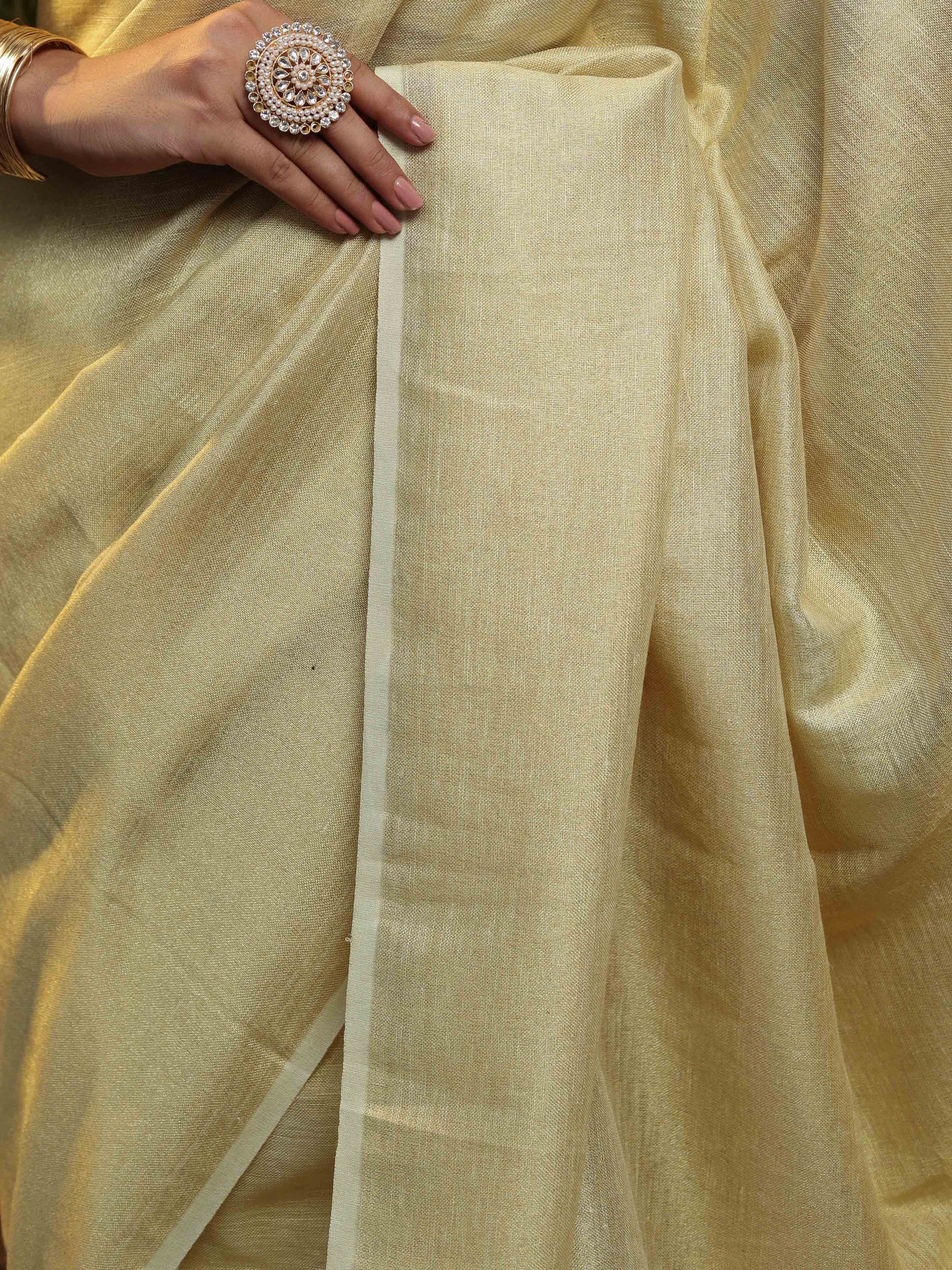 Banarasee Pure Linen Shine Saree-Cream & White