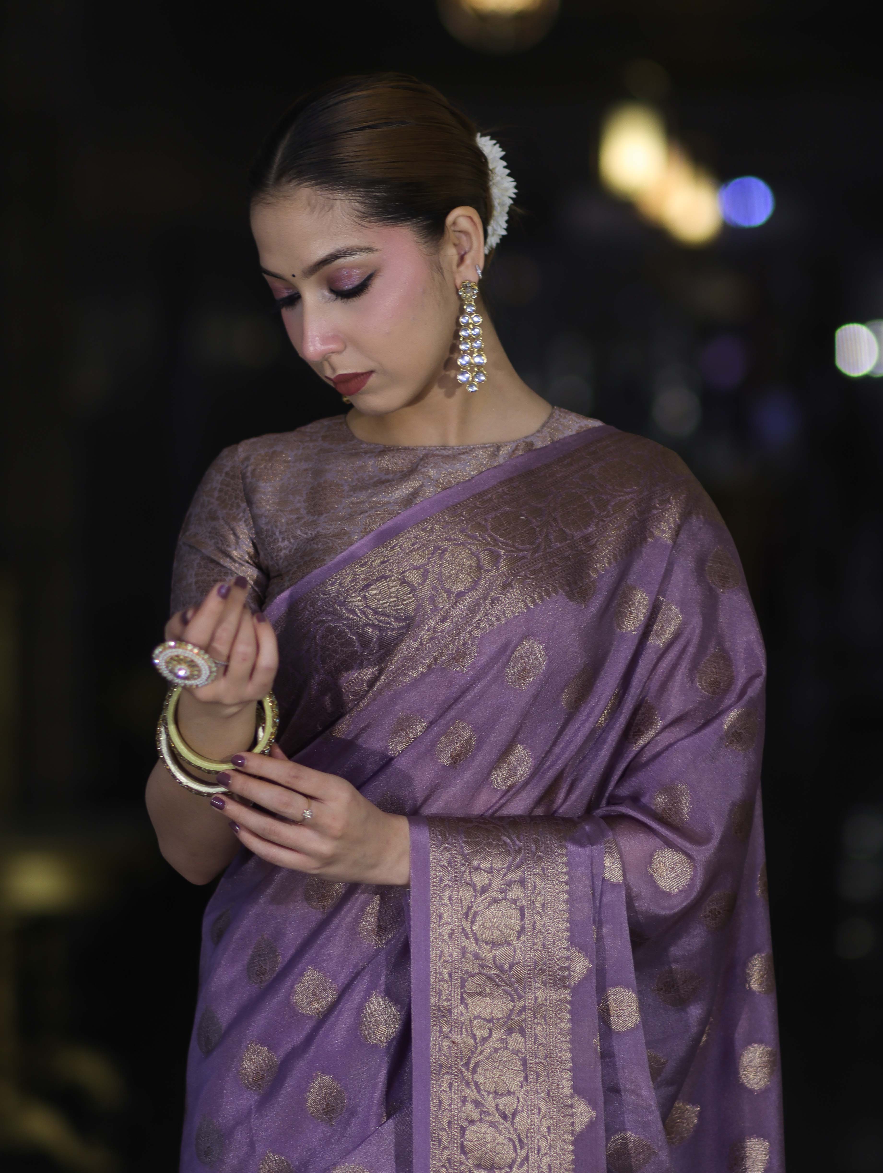 Banarasee Handwoven Georgette Saree With Antique Zari Buta Design & Floral Border-Mauve
