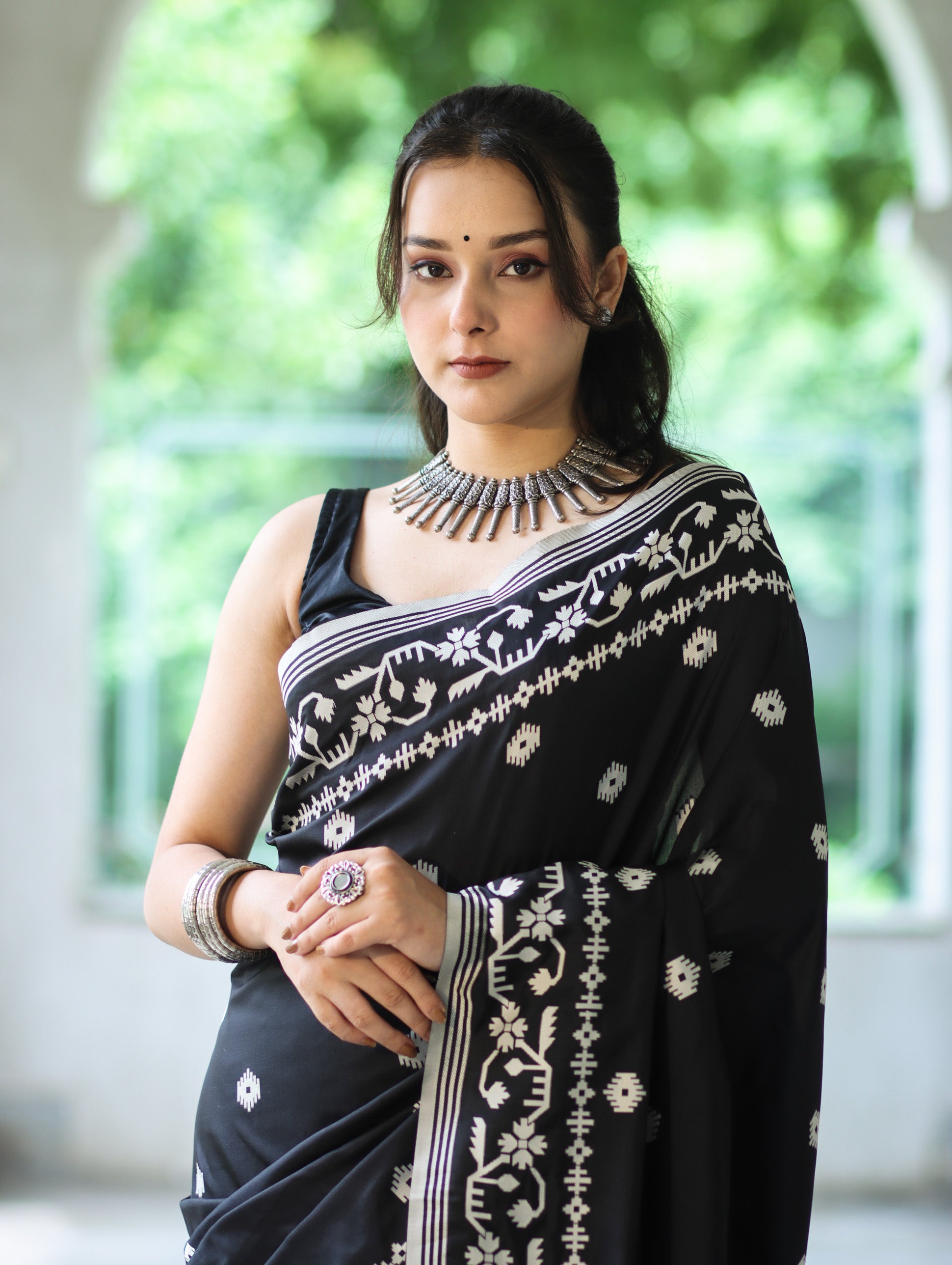 Banarasee Handloom Semi Silk Saree With Resham Geometric Design & Border-Black