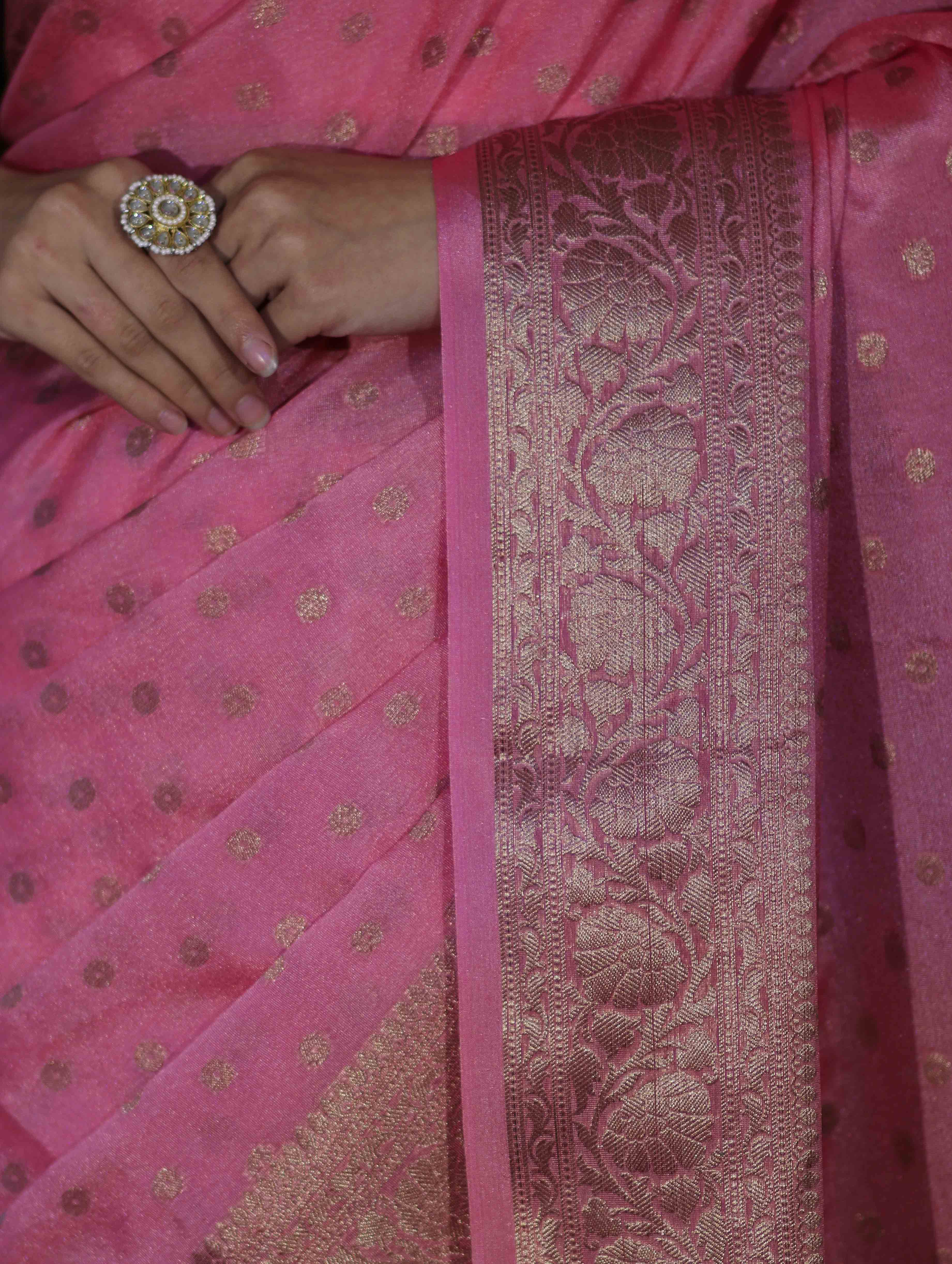 Banarasee Handloom Semi Silk Saree With Antique Zari Buti Design & Floral Border-Light Pink