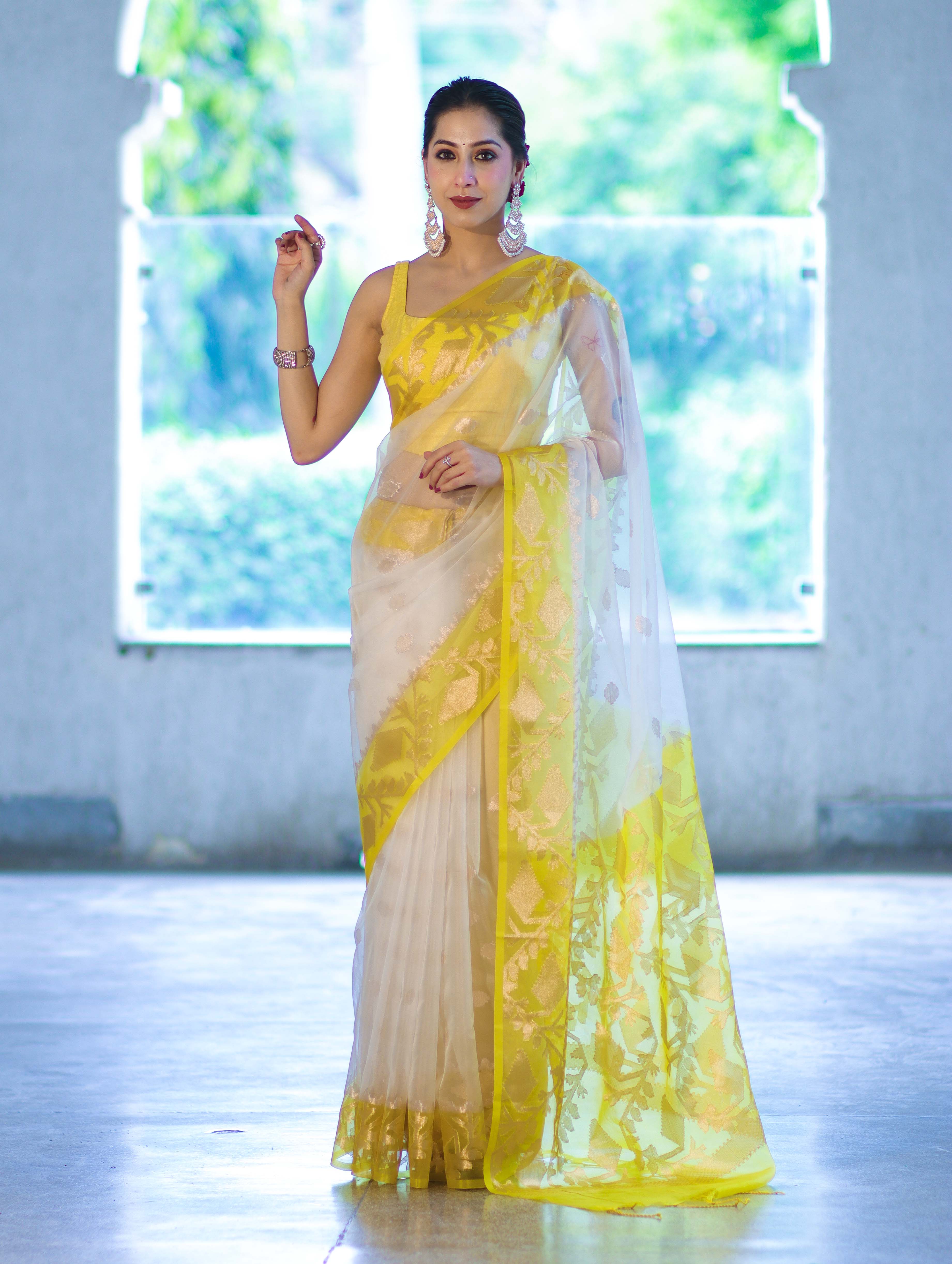 Banarasee Dual Color Organza Saree With Resham & Zari Work-Off White & Yellow