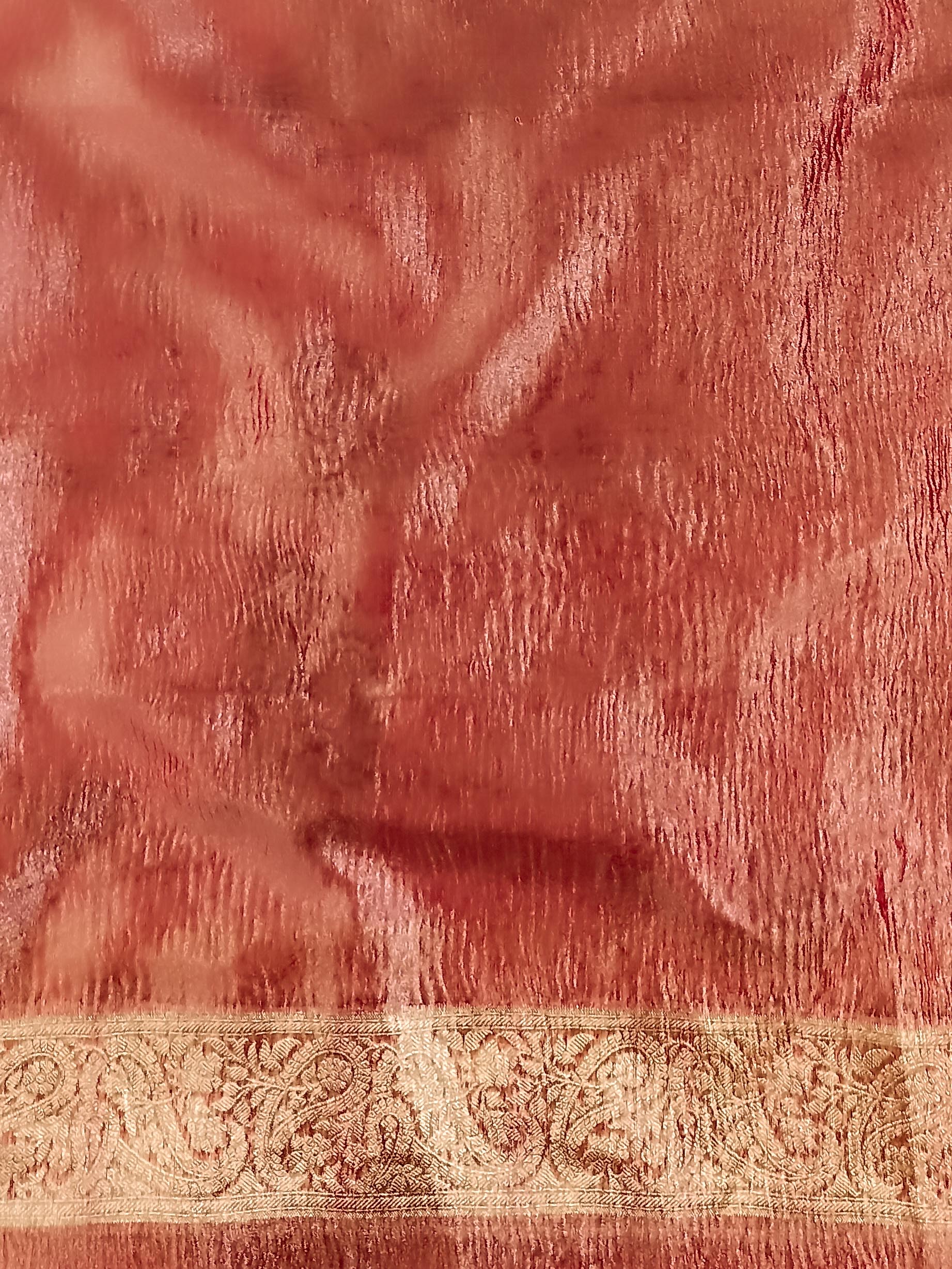 Banarasee Handwoven Crushed Tissue Saree Zari Border With Lace-Red