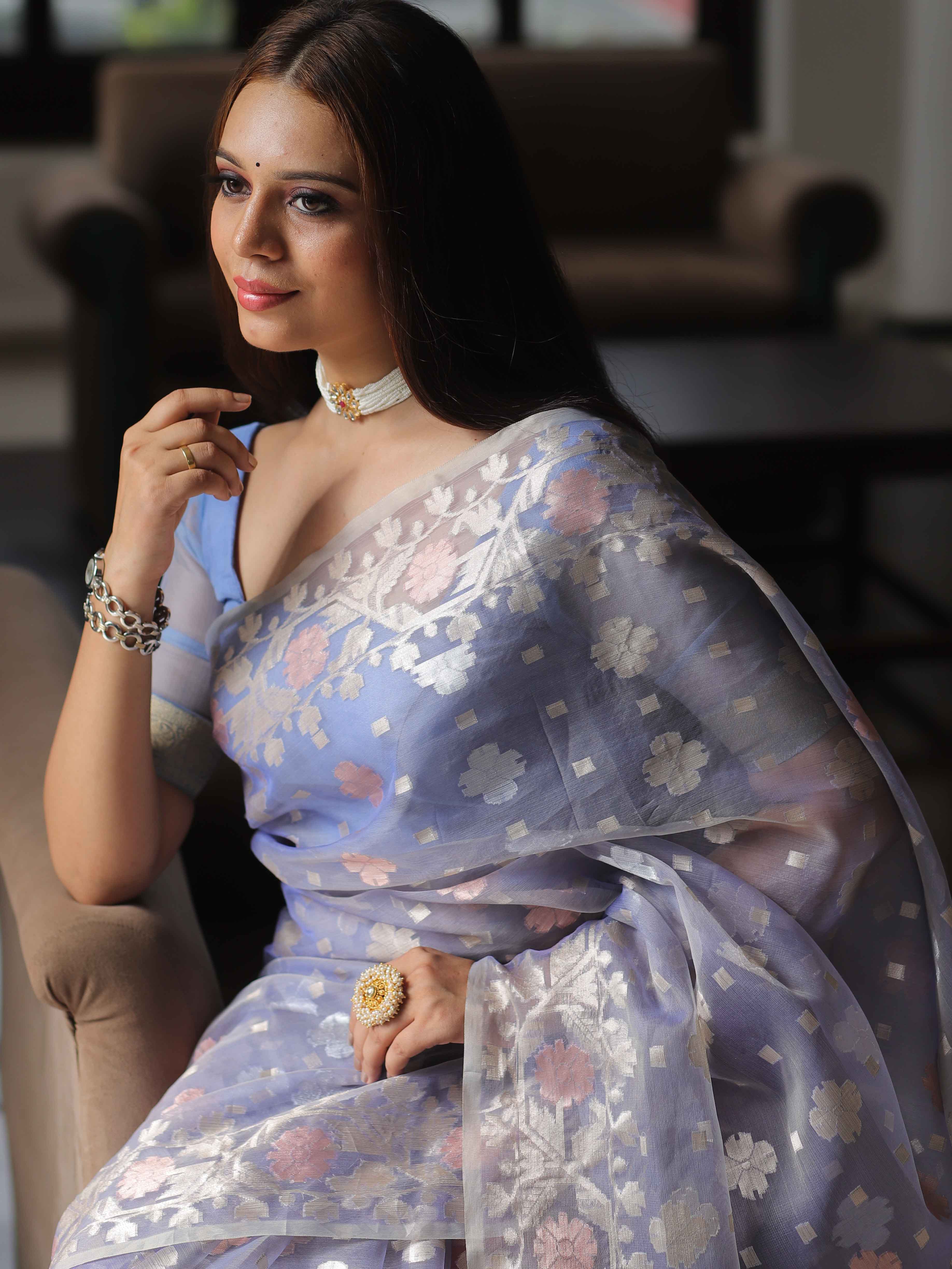 Banarasee Kora Muslin Saree With Zari Jamdani Weaving-Lilac