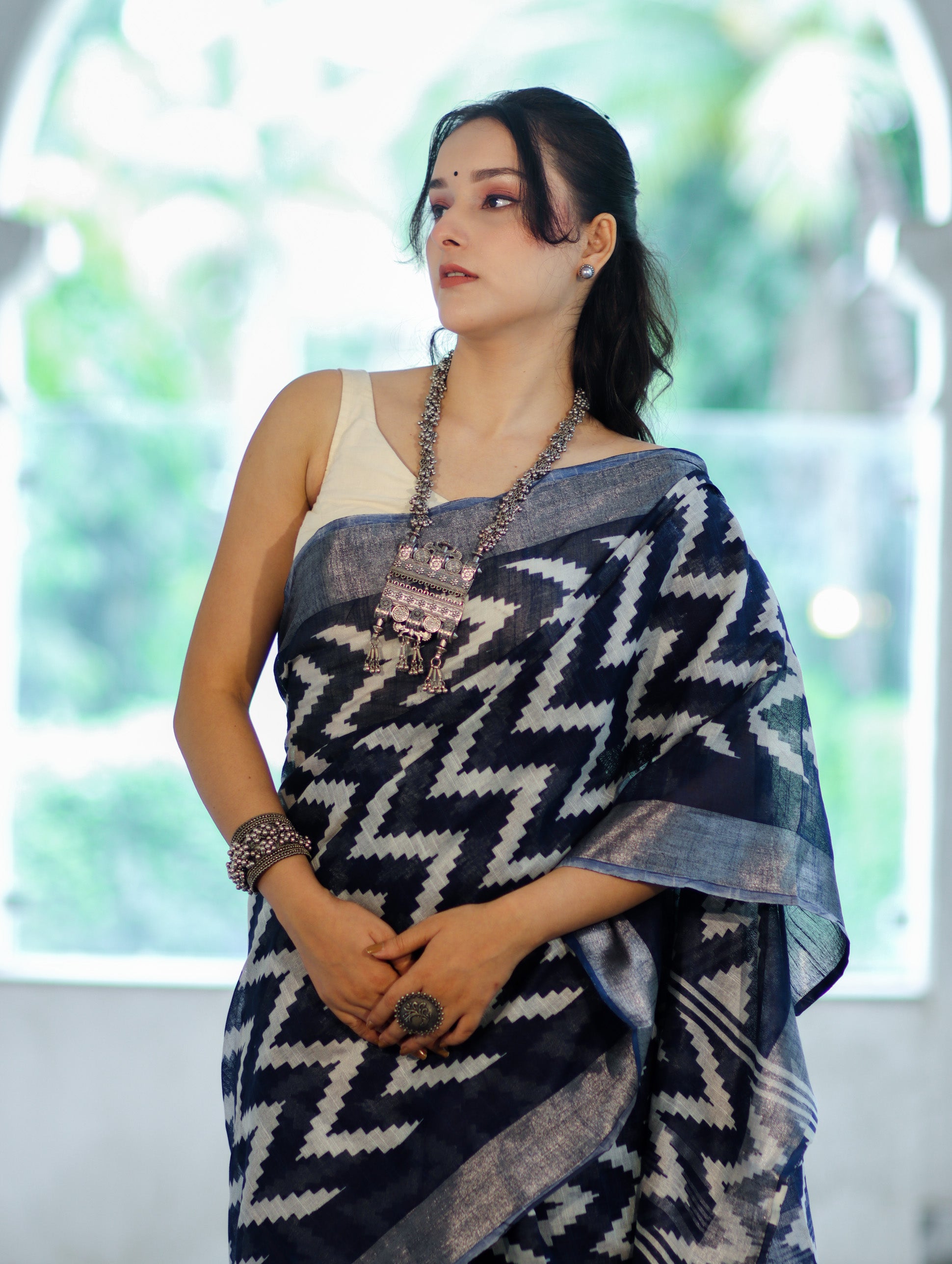 Bhagalpur Handloom Pure Linen Cotton Zig-Zag Pattern Saree-Blue