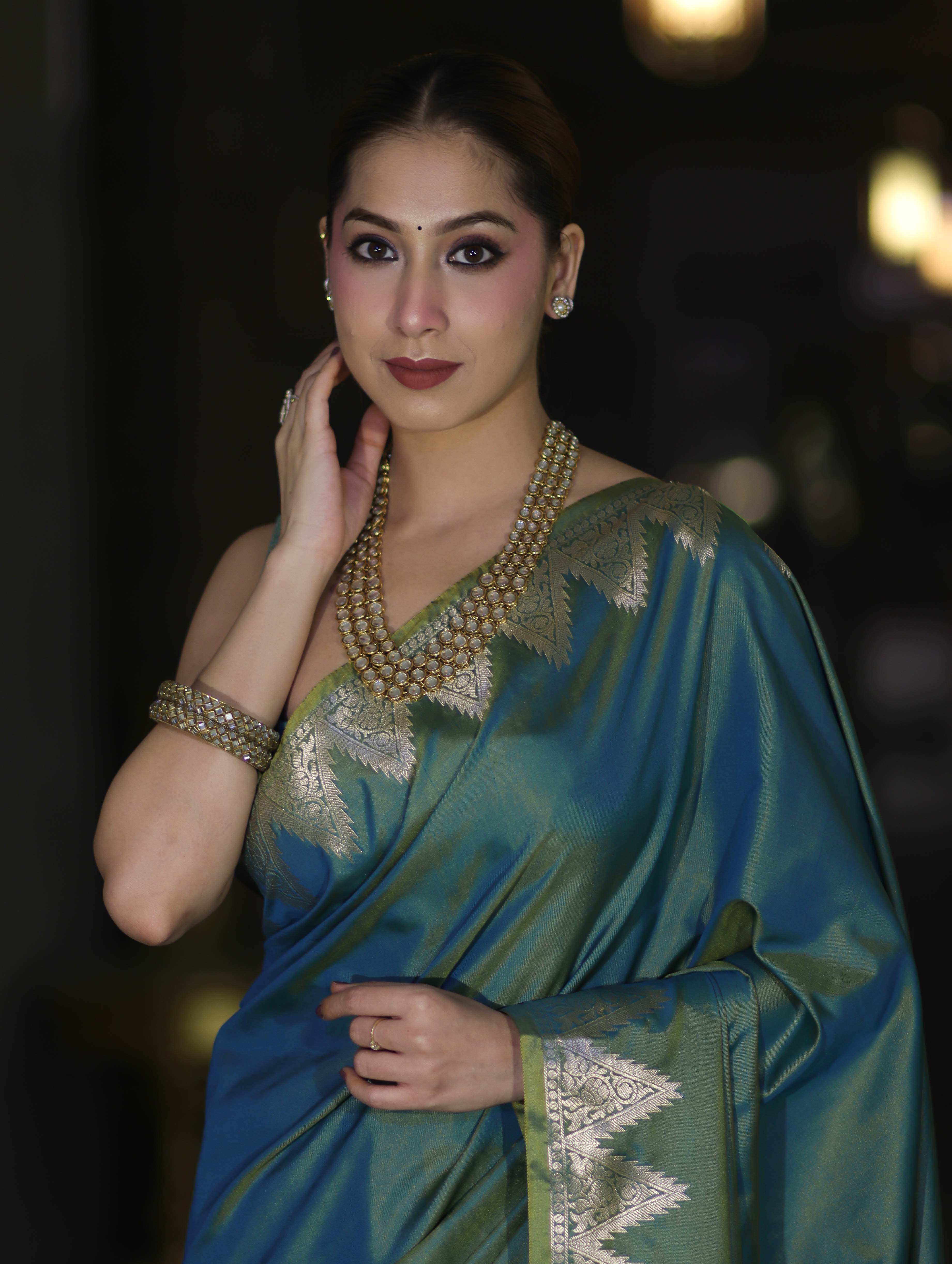 Banarasee Handloom Dual Tone Semi Silk Saree With Zari Border-Teal Green