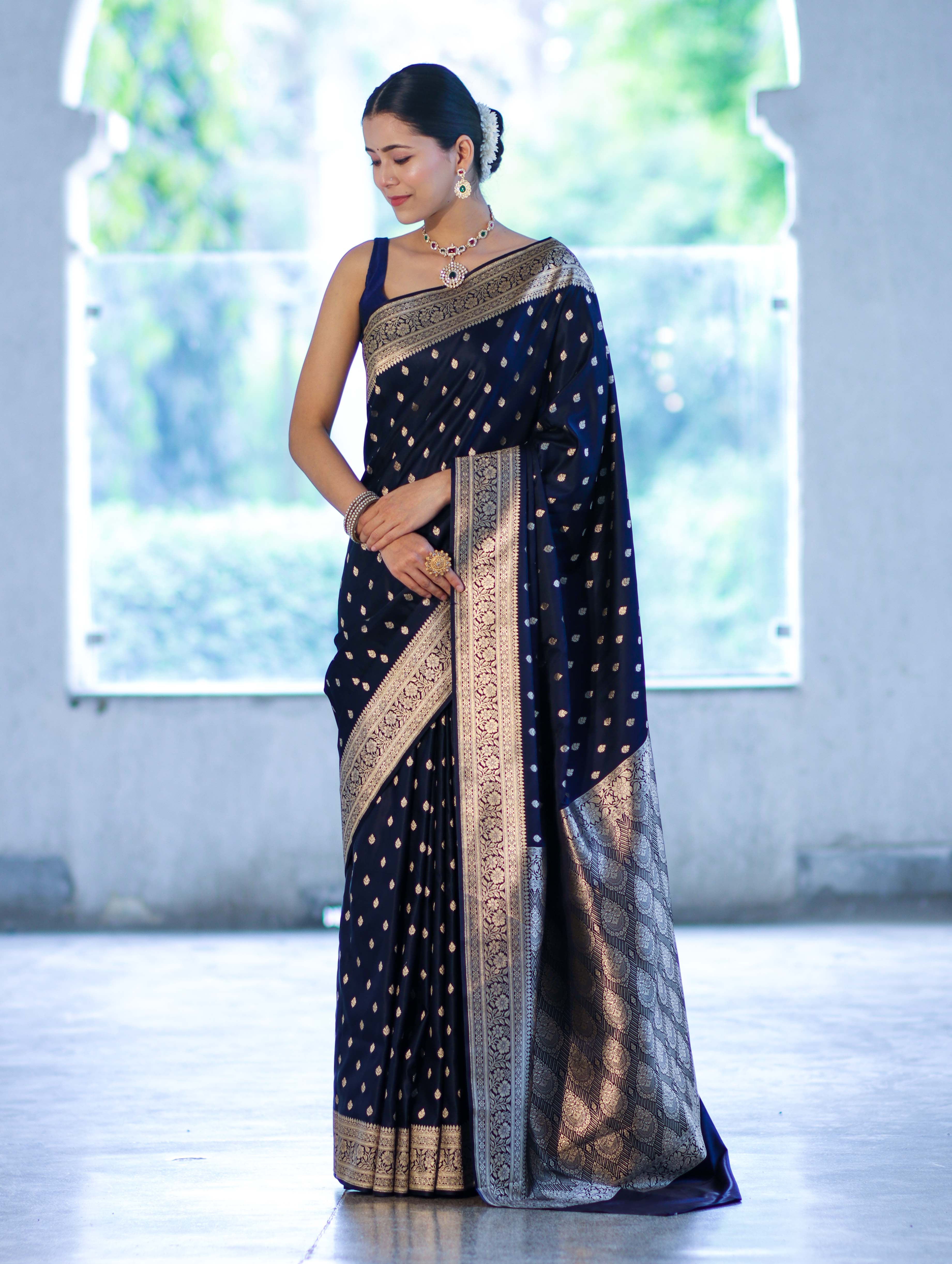 Banarasee Handloom Semi Katan Saree With Buti Work & Border-Deep Blue