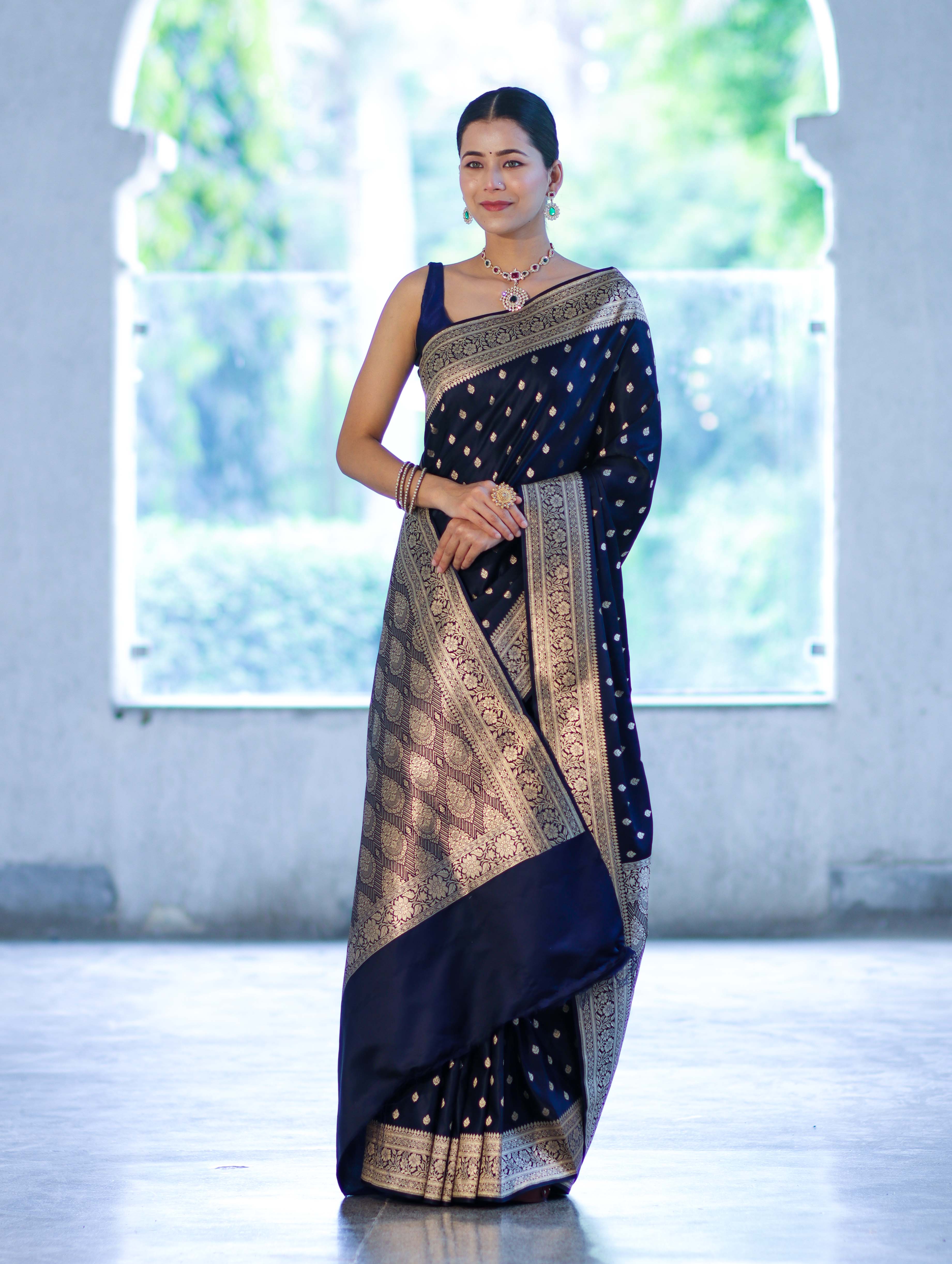 Banarasee Handloom Semi Katan Saree With Buti Work & Border-Deep Blue