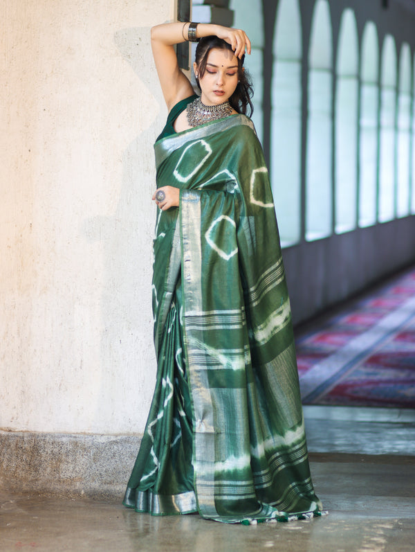 Banarasee Handloom Cotton Silk Hand Dyed Shibori Pattern Saree-Green