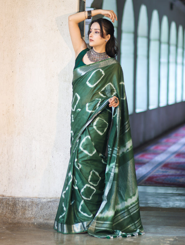 Banarasee Handloom Cotton Silk Hand Dyed Shibori Pattern Saree-Green