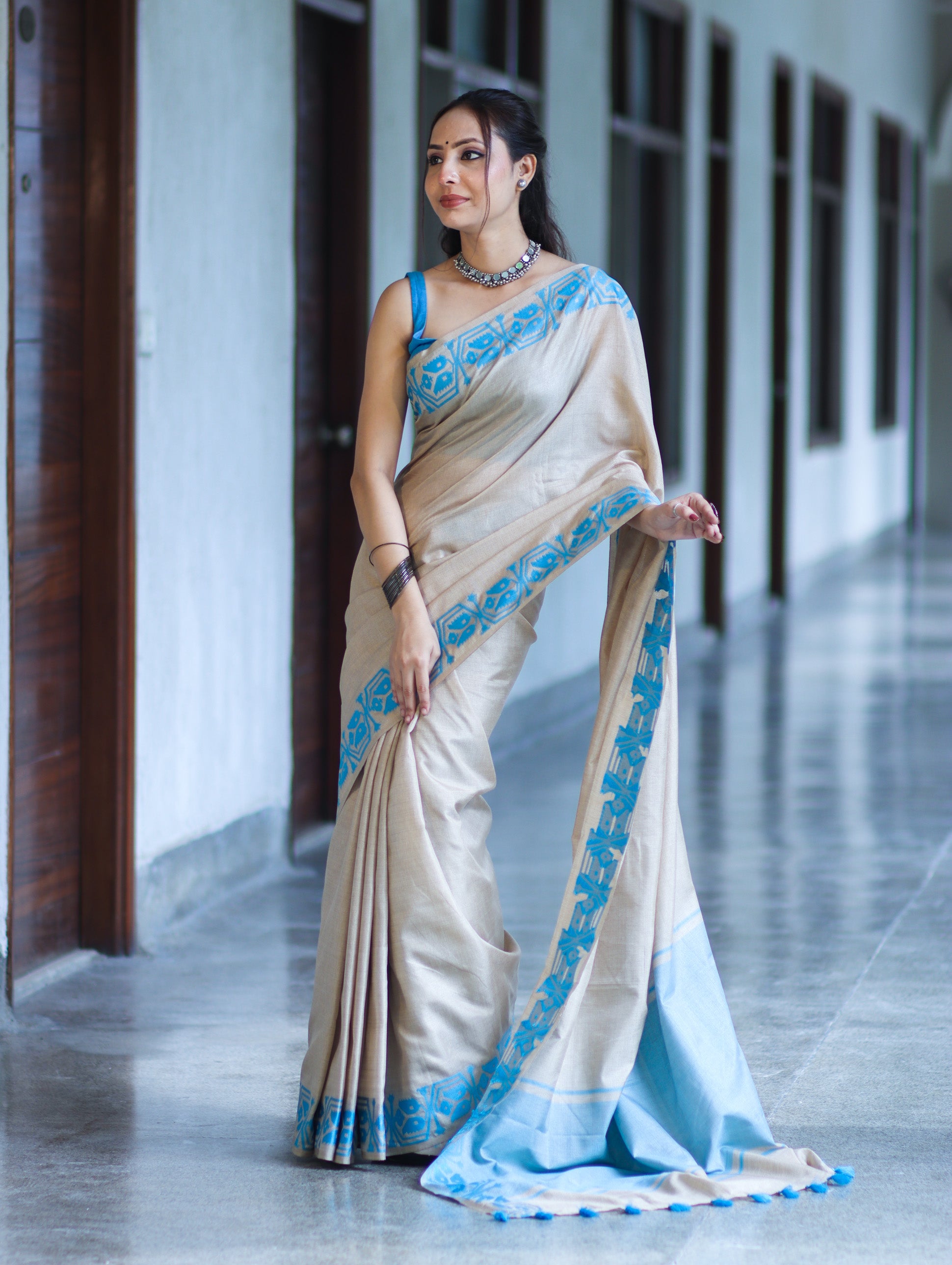 Banarasee Handwoven Semi-Tussar Saree With Contrast Geometric Border-Beige & Blue