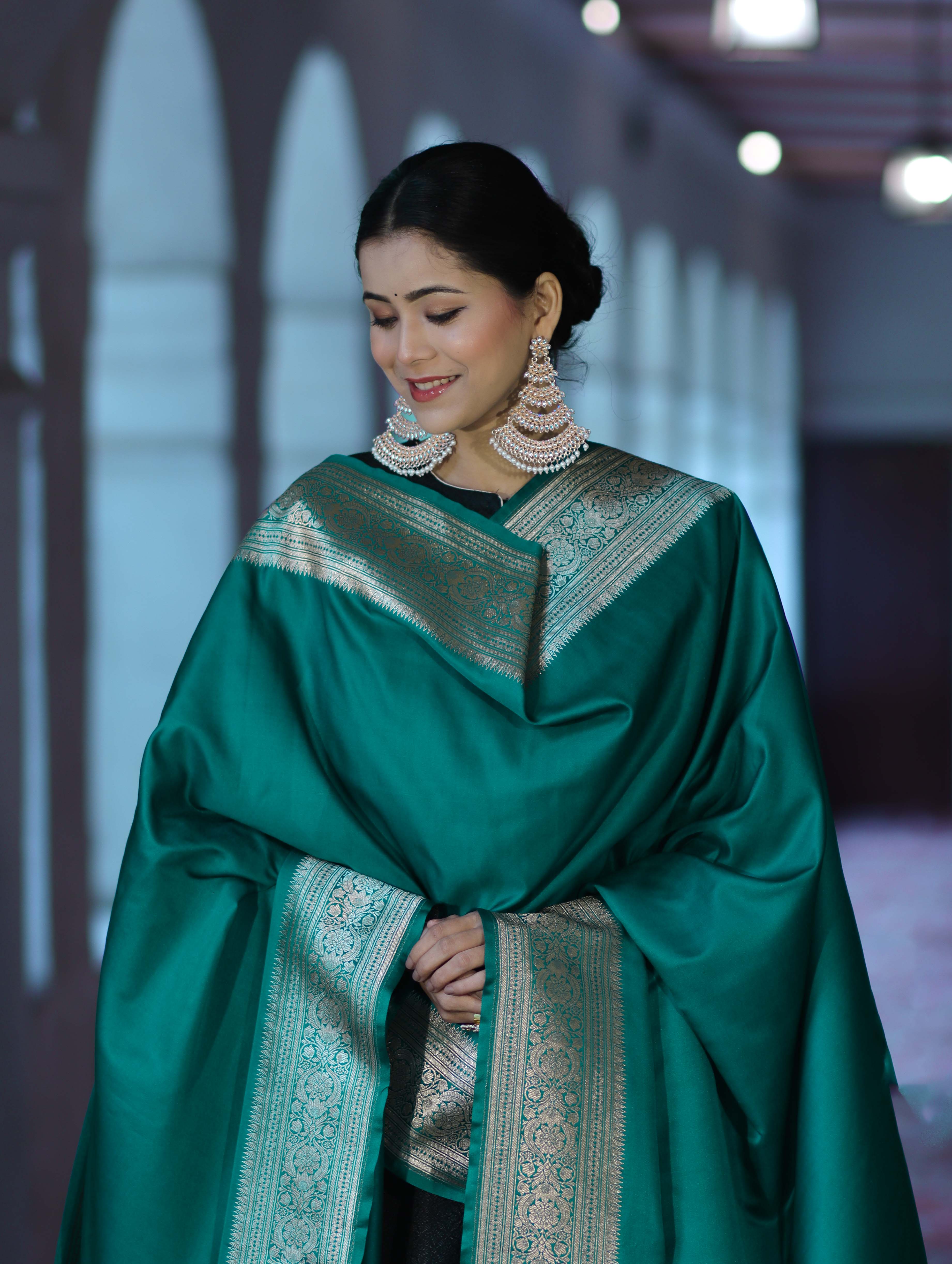 Banarasee Katan Silk Dupatta With Gold Zari Woven Border-Emerald Green