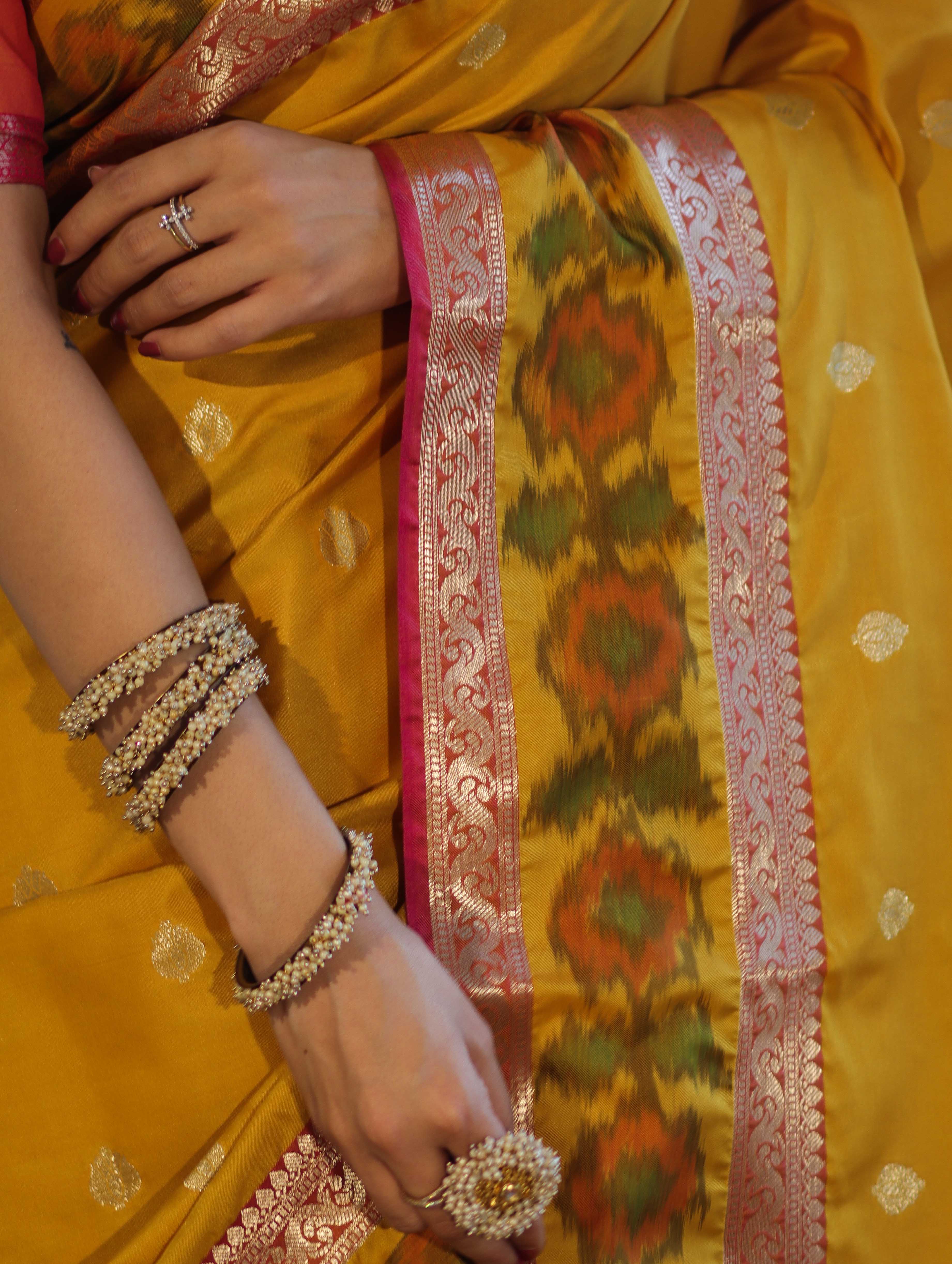 Banarasee Handloom Dual Tone Semi Silk Saree With Buti Design & Ikkat Border-Yellow