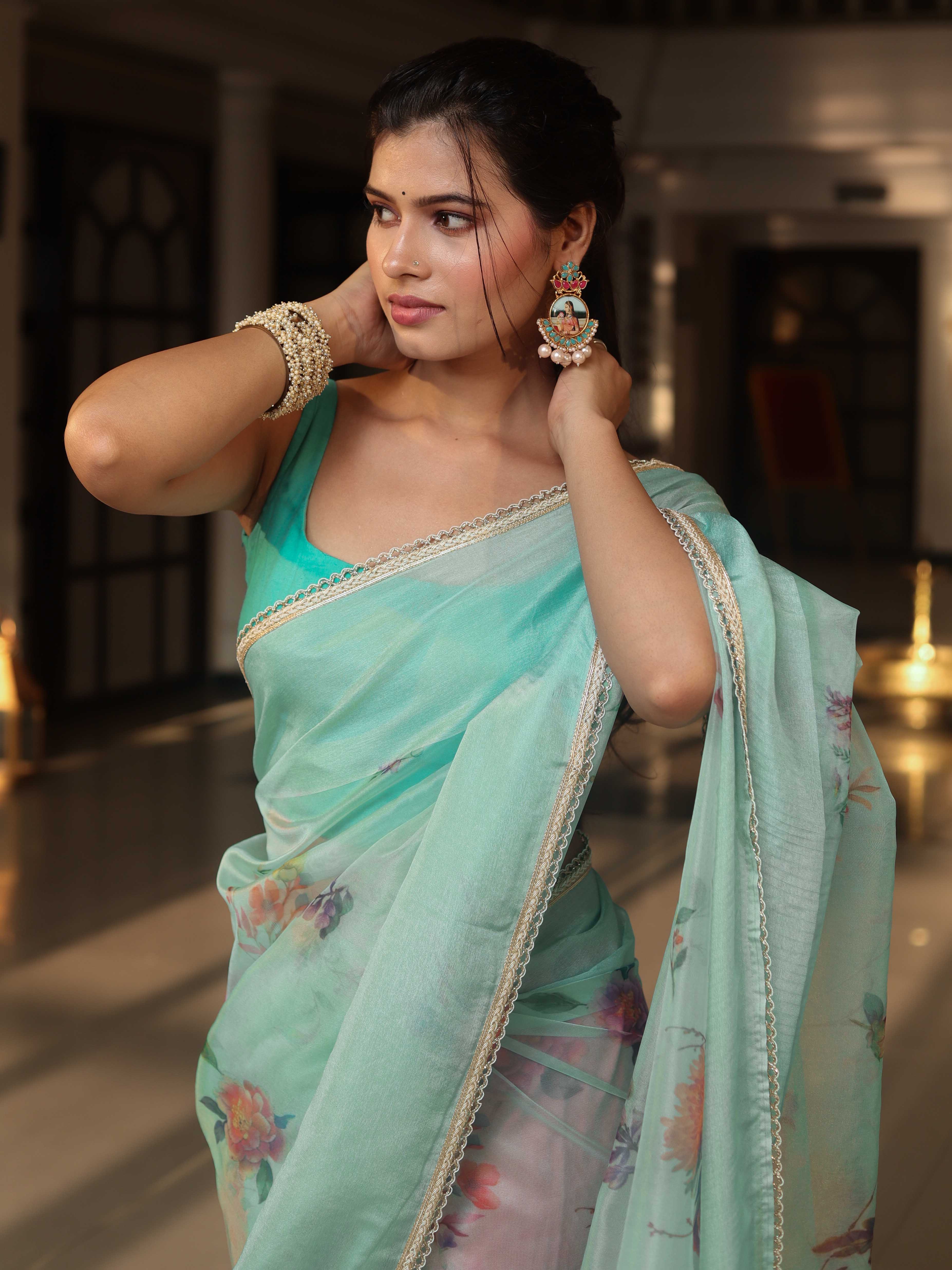 Banarasee Digital Printed Tissue Saree With Lace-Mint Green