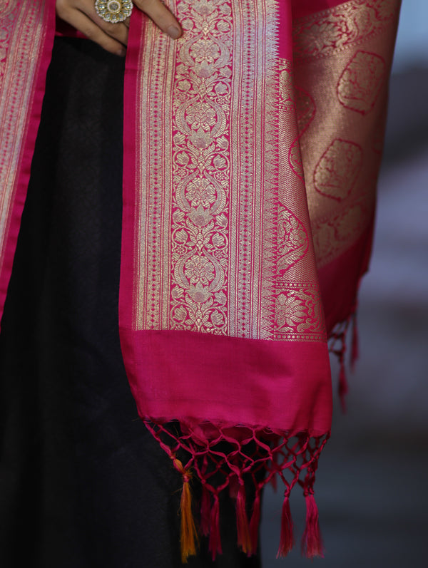 Banarasee Katan Silk Dupatta With Gold Zari Woven Border-Pink