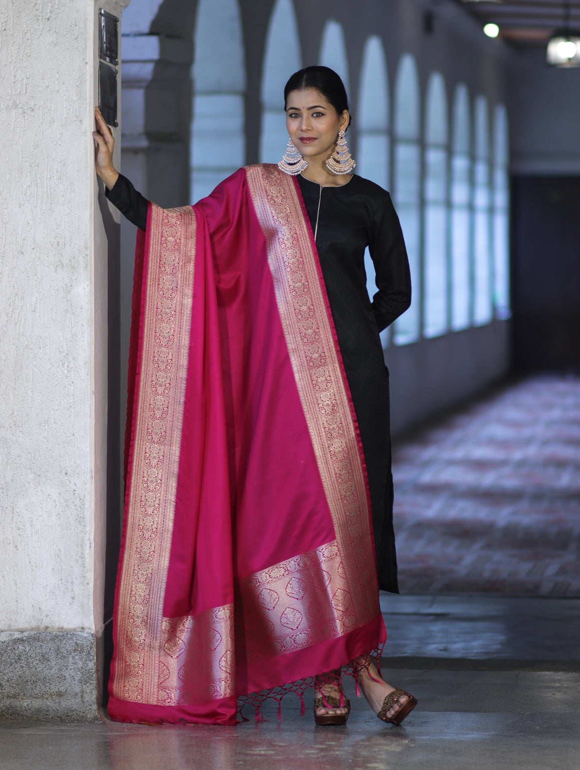 Banarasee Katan Silk Dupatta With Gold Zari Woven Border-Pink