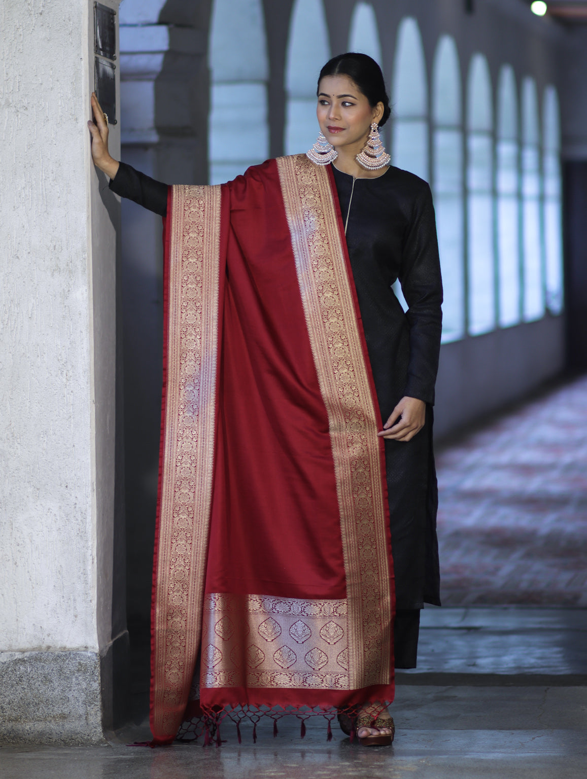 Banarasee Katan Silk Dupatta With Gold Zari Woven Border-Maroon