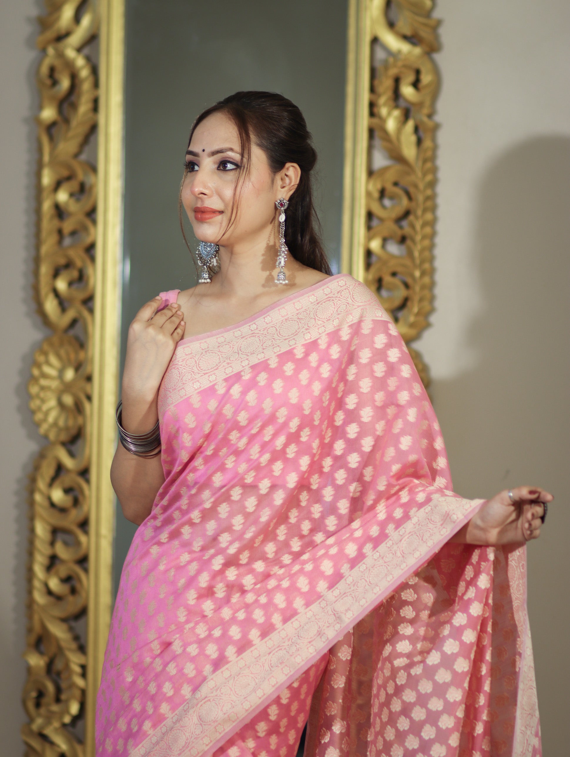 Banarasee Handloom Cotton Silk Saree With Resham Woven Buti & Border-Light pink