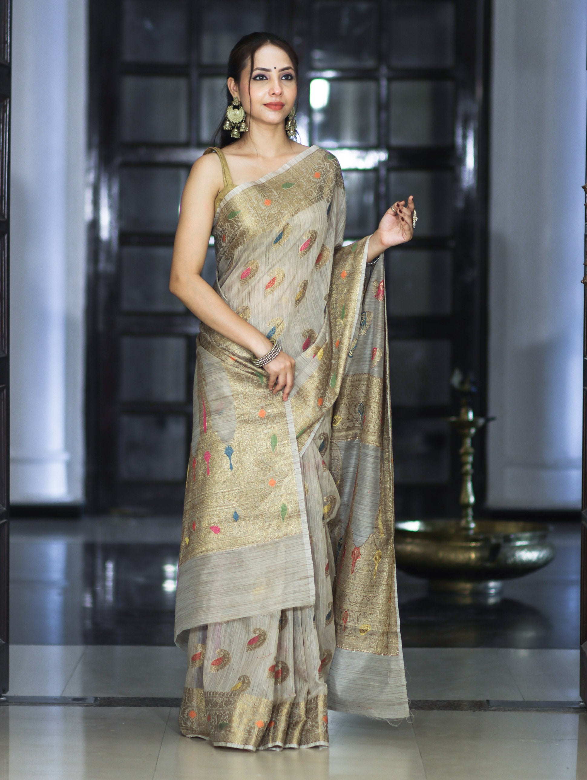 Banarasee Handloom Cotton Silk Saree With Antique Zari Buta Work & Border-Grey