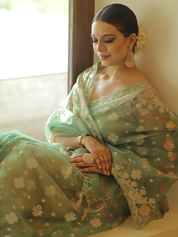 Banarasee Kora Muslin Saree With Zari Jamdani Weaving-Green