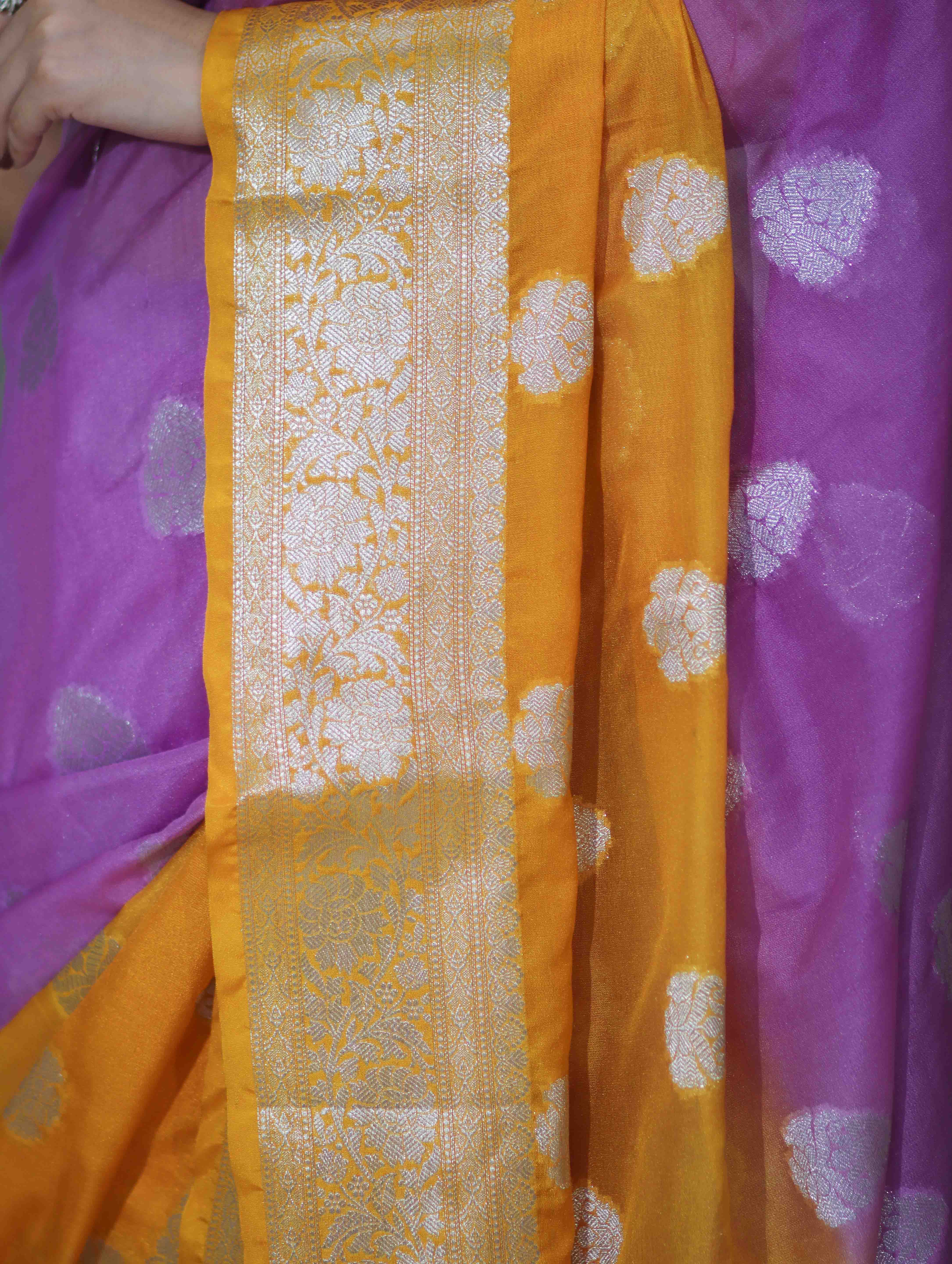 Banarasee Handwoven Dual Color Semi-Chiffon Saree With Zari Work-Lavender & Yellow
