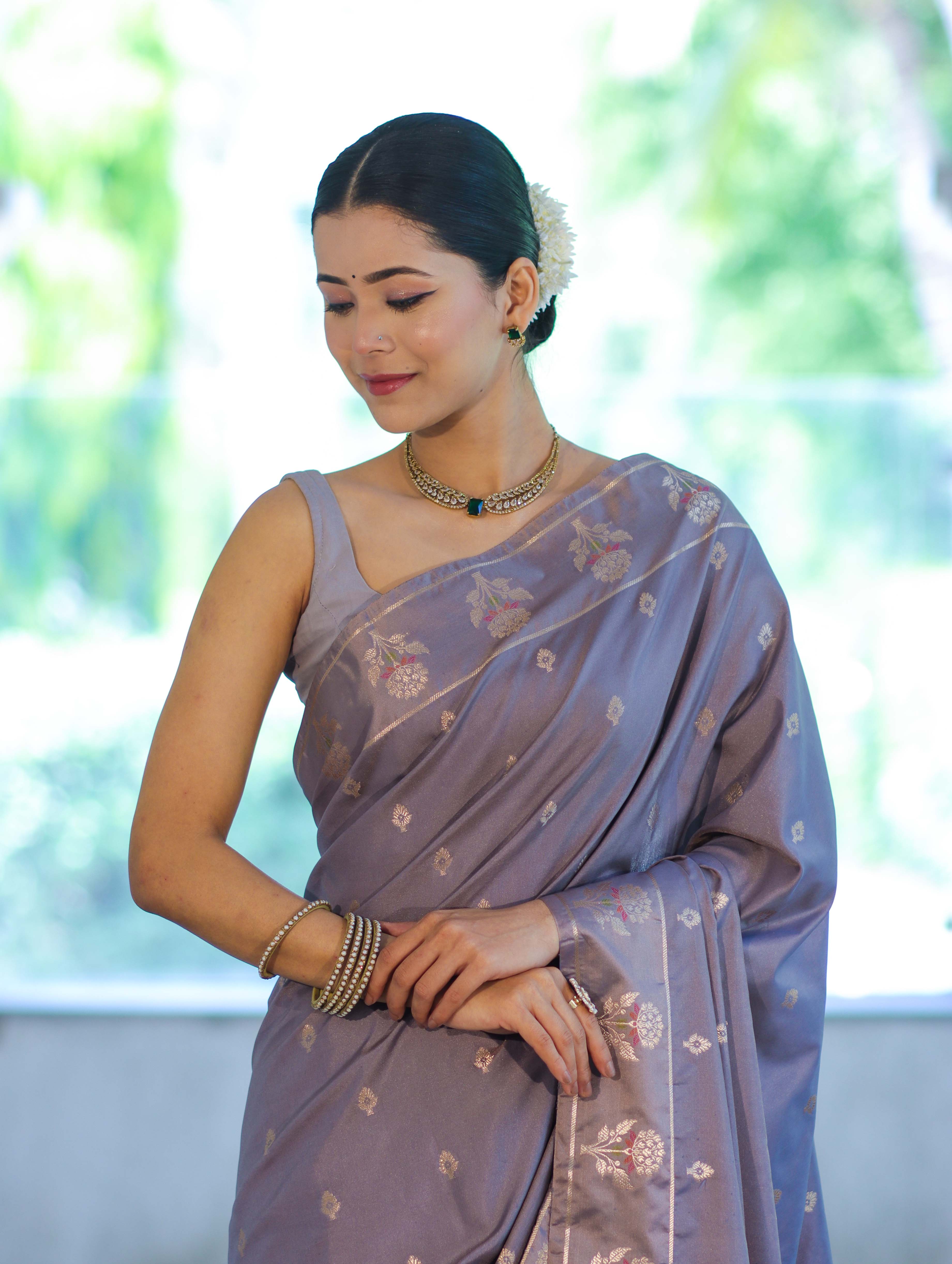 Banarasee Handloom Dual Tone Semi Silk Saree With Zari Buti Design & Border-Grey