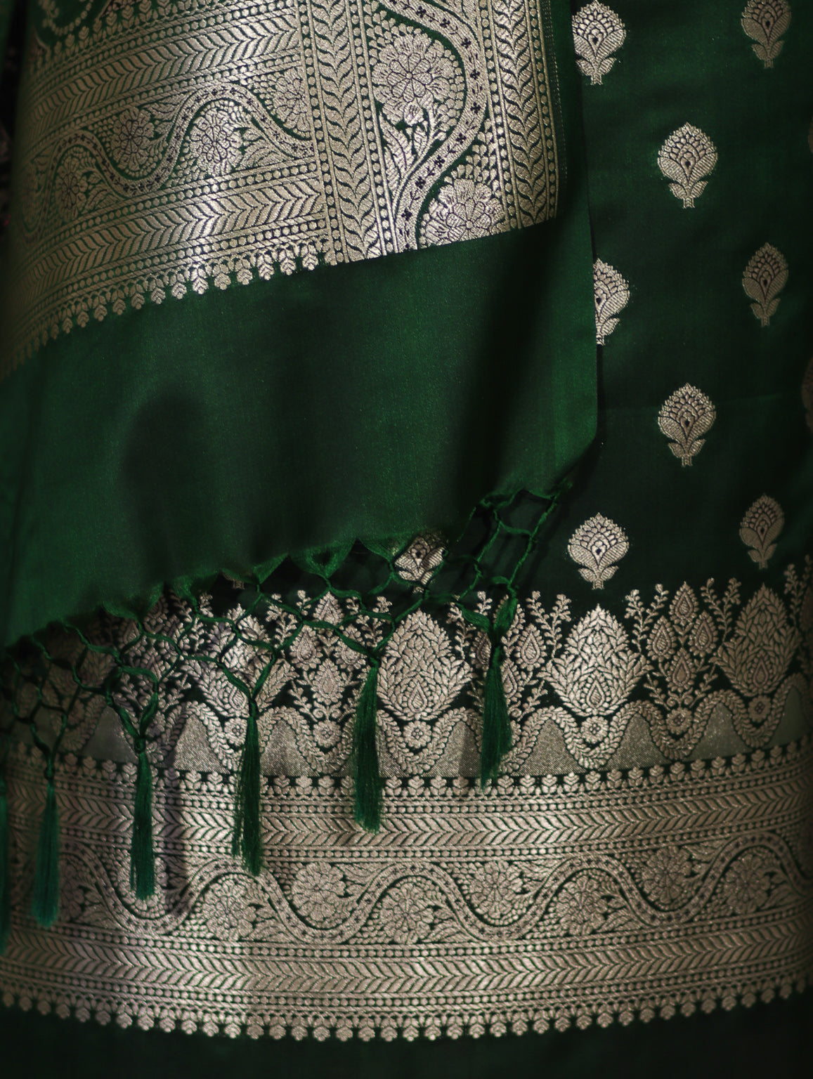 Banarasee Dual Tone Satin Silk Zari Work Salwar Kameez Fabric With Dupatta Set-Bottle Green
