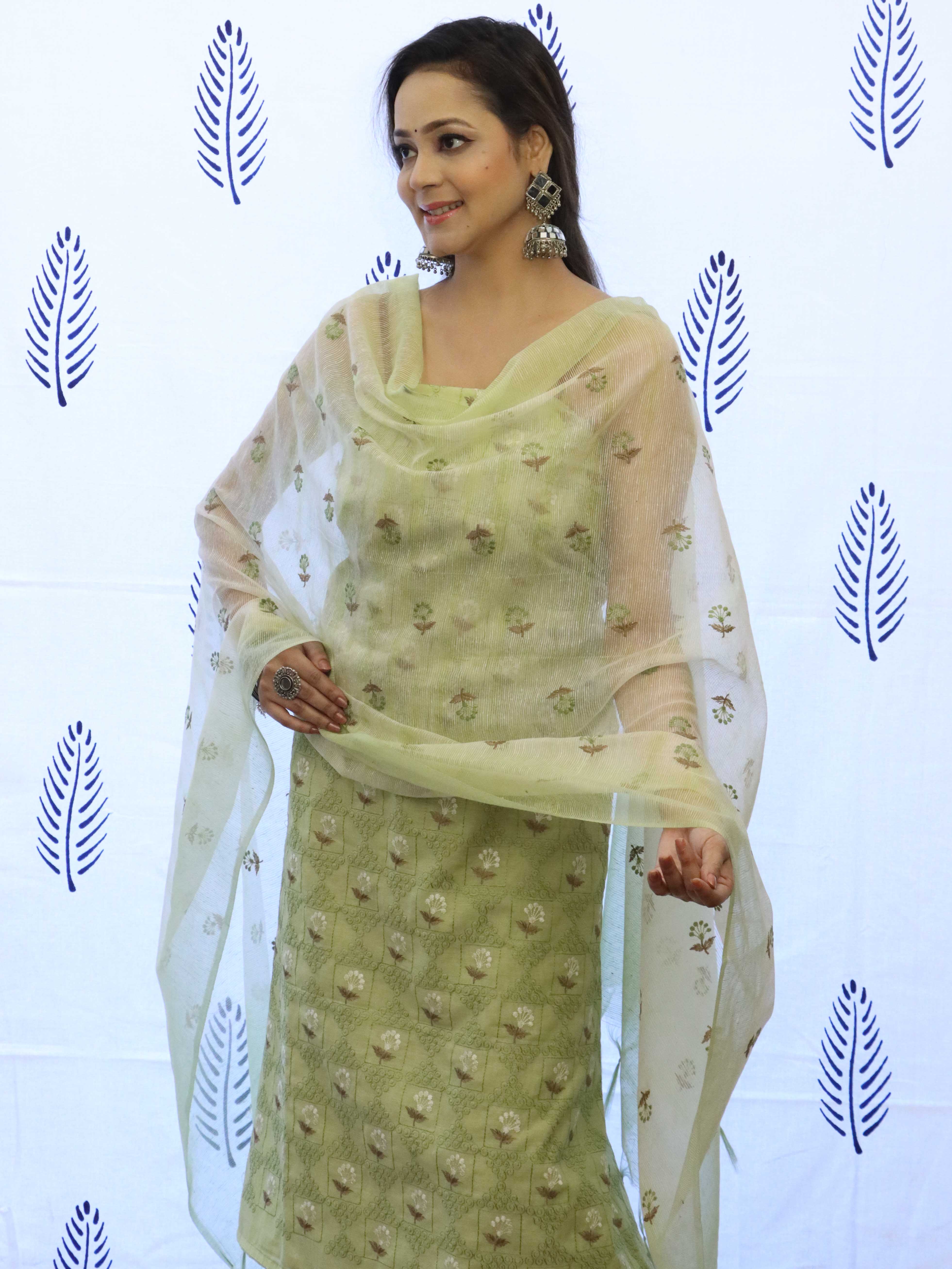Banarasee Embroidered Chanderi Salwar Kameez With Kota Check Dupatta Set-Light Green