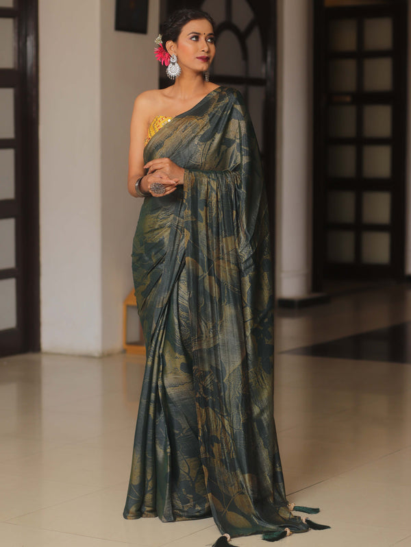 Banarasee Abstract Print Tissue Saree With Contrast Embroidered Blouse-Green