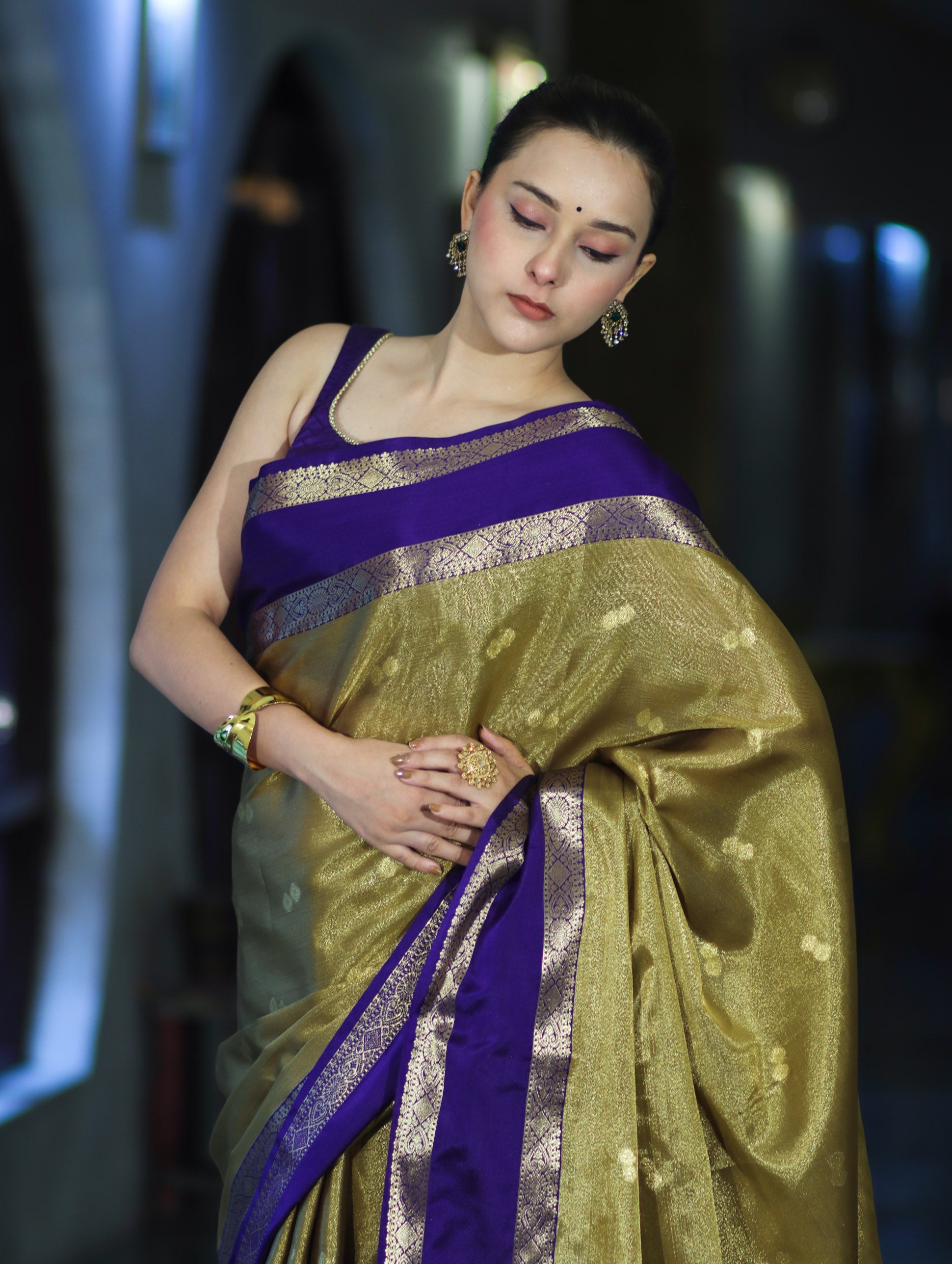 Banarasee Handloom Tissue Saree With Buti Design & Contrast Satin Border-Olive Green & Violet