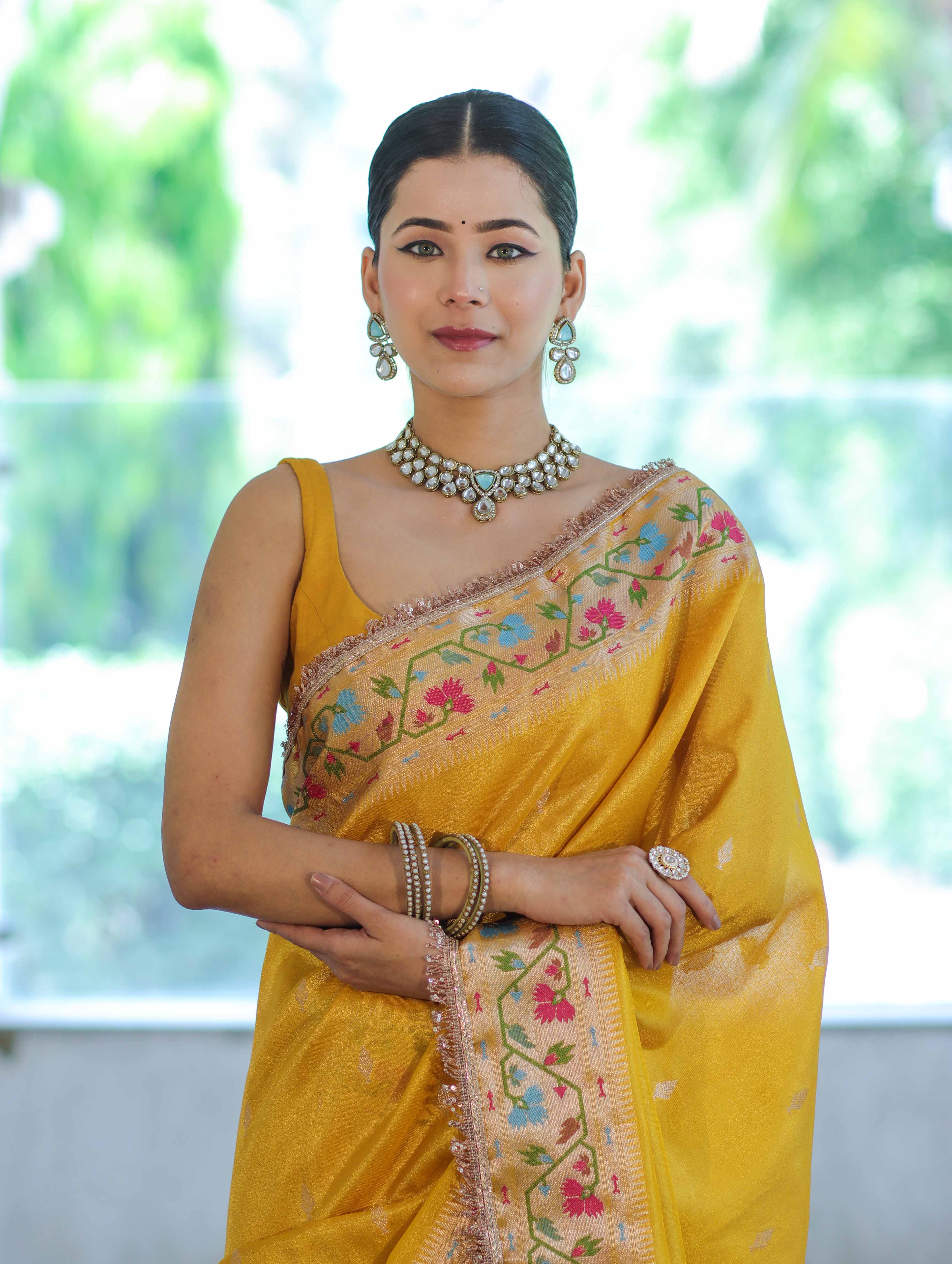 Banarasee Handloom Dual Tone Shimmer Silk Saree With Buti Design & Lace Border-Yellow