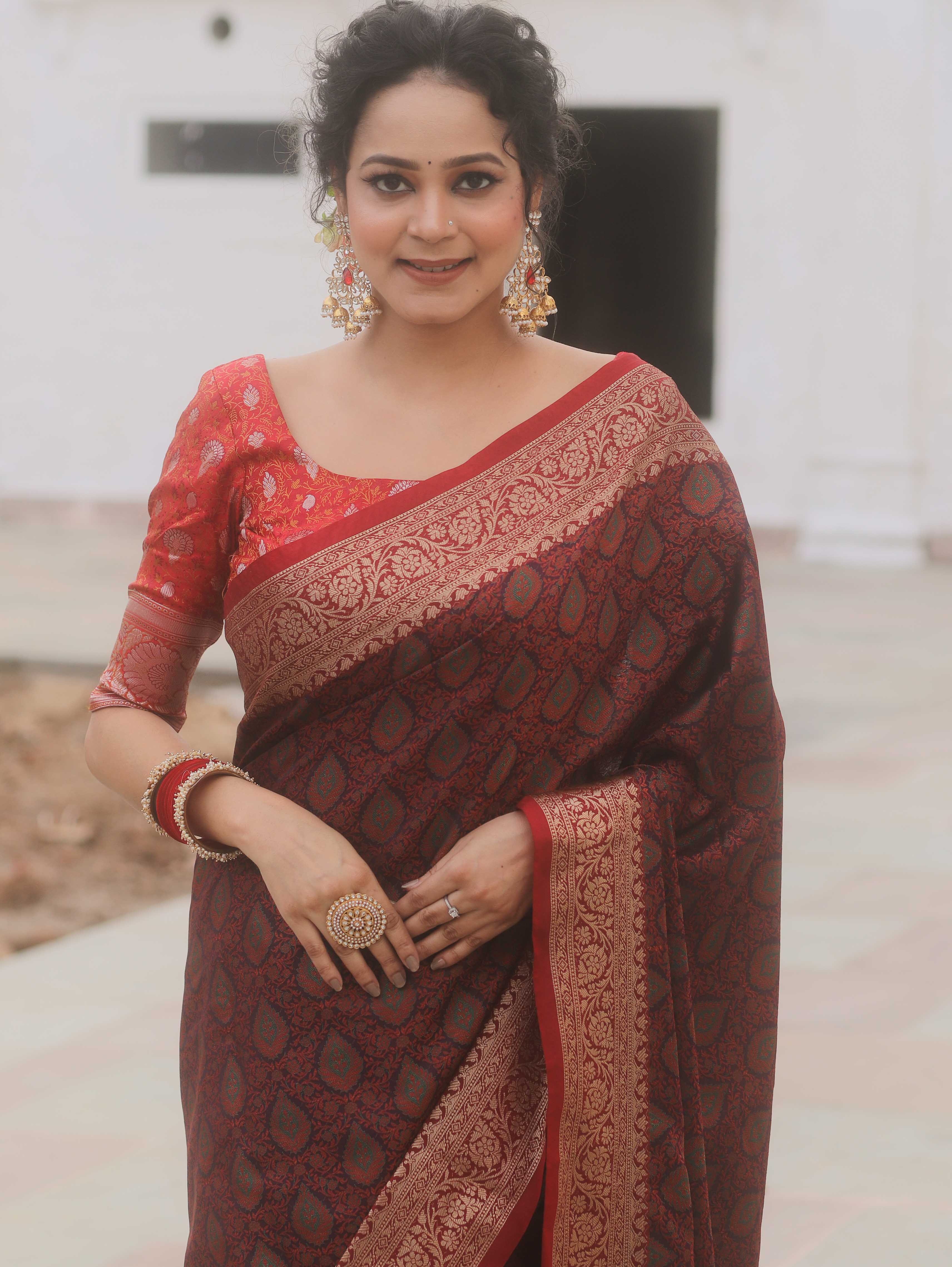 Banarasee Handwoven Semi-Katan Tanchoi Weaving Floral Border Saree-Brown & Red