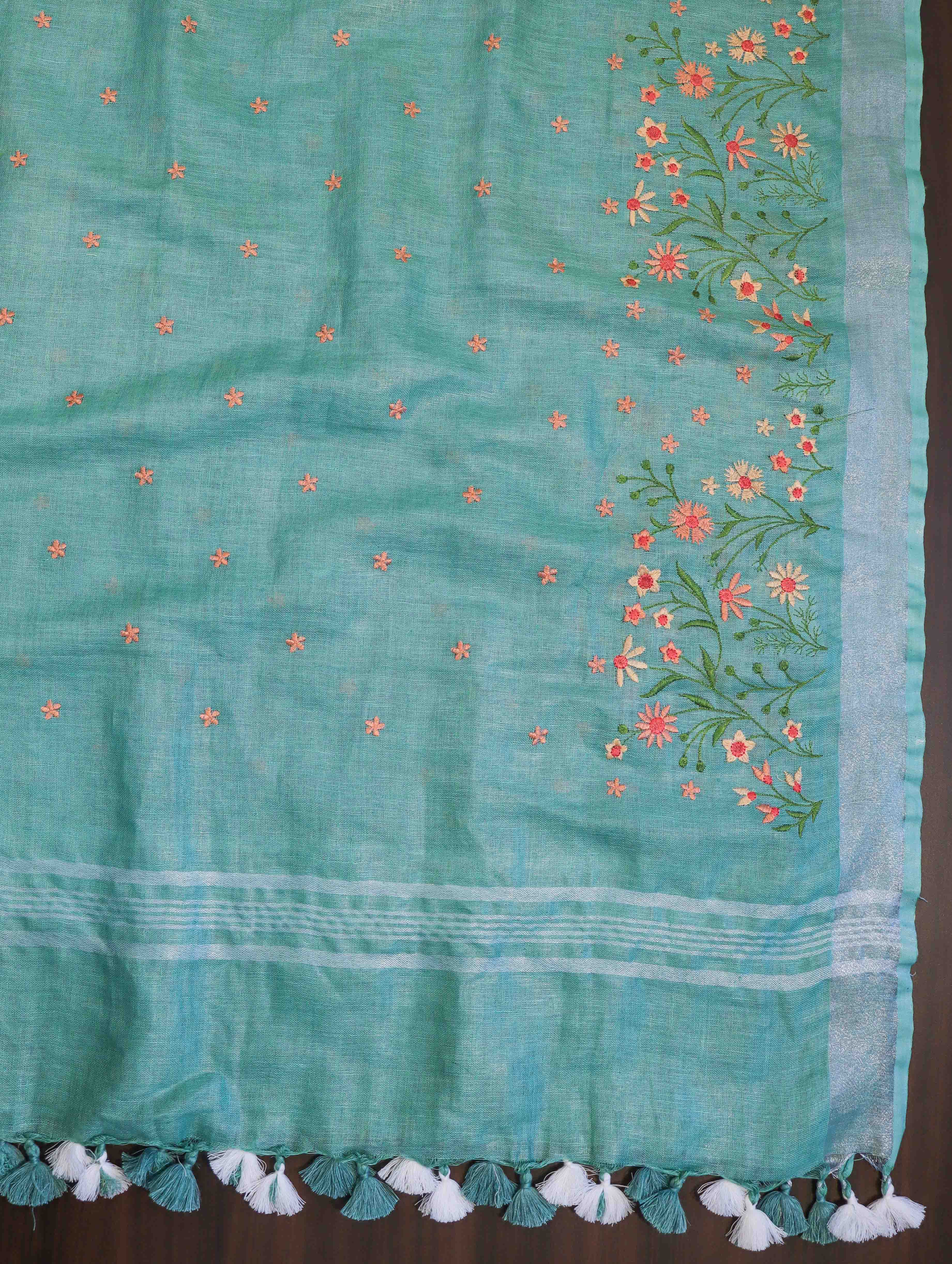 Bhagalpuri Pure Linen Salwar Kameez & Dupatta With Thread-Embroidered Floral Work-Mint Green