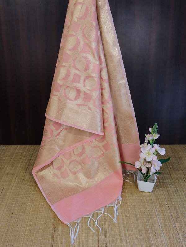 Banarasee Cotton Silk Dupatta With Zari Woven Jaal Design-Peach
