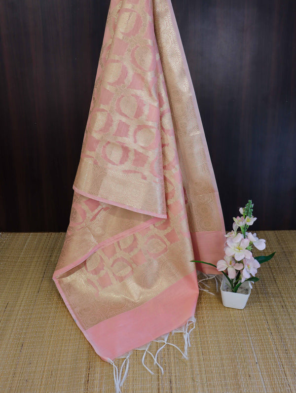 Banarasee Cotton Silk Dupatta With Zari Woven Jaal Design-Peach