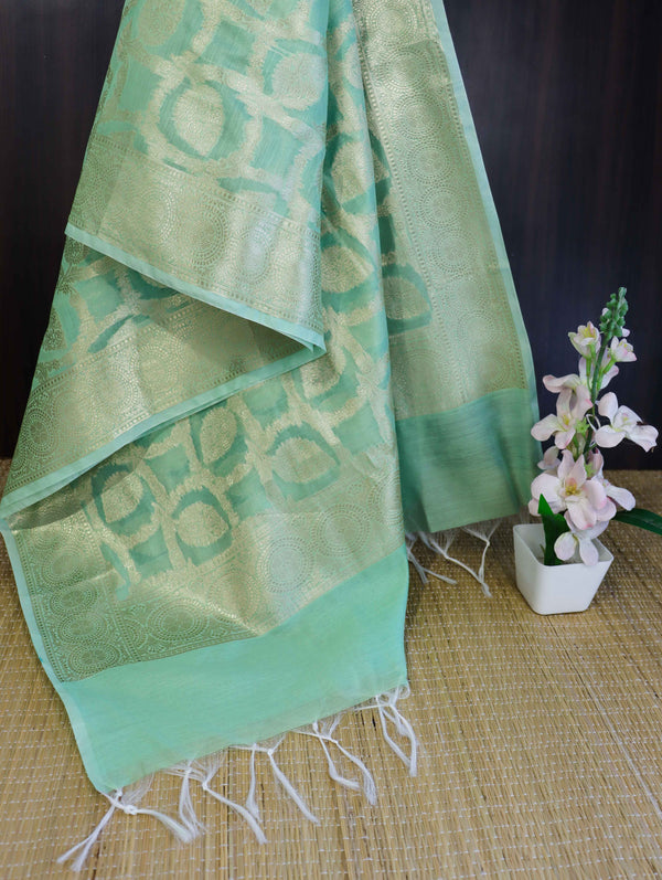 Banarasee Cotton Silk Dupatta With Zari Woven Jaal Design-Light Green