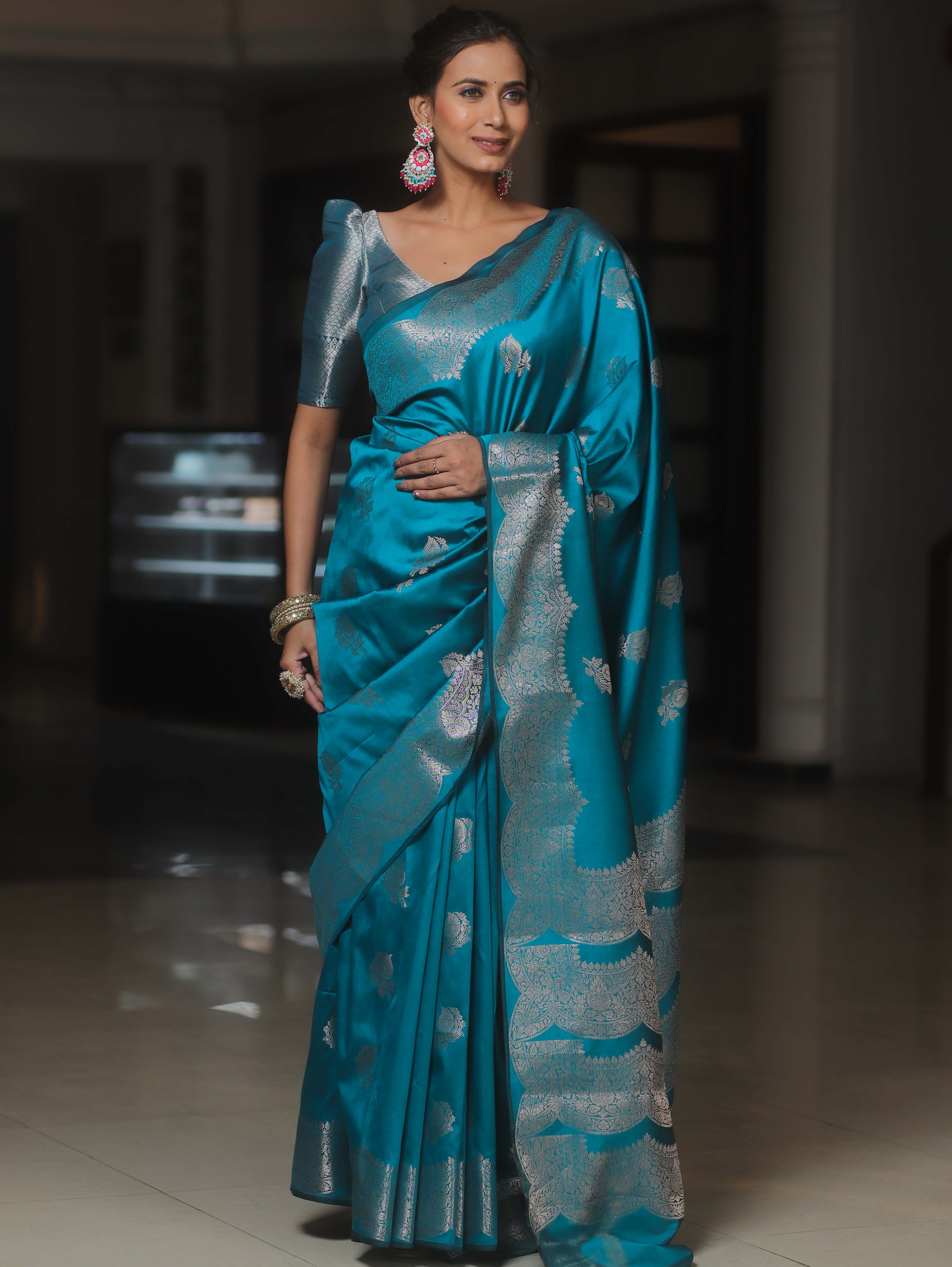 Banarasee Handwoven Semi Silk Saree With Zari Buti Design-Cobalt Blue