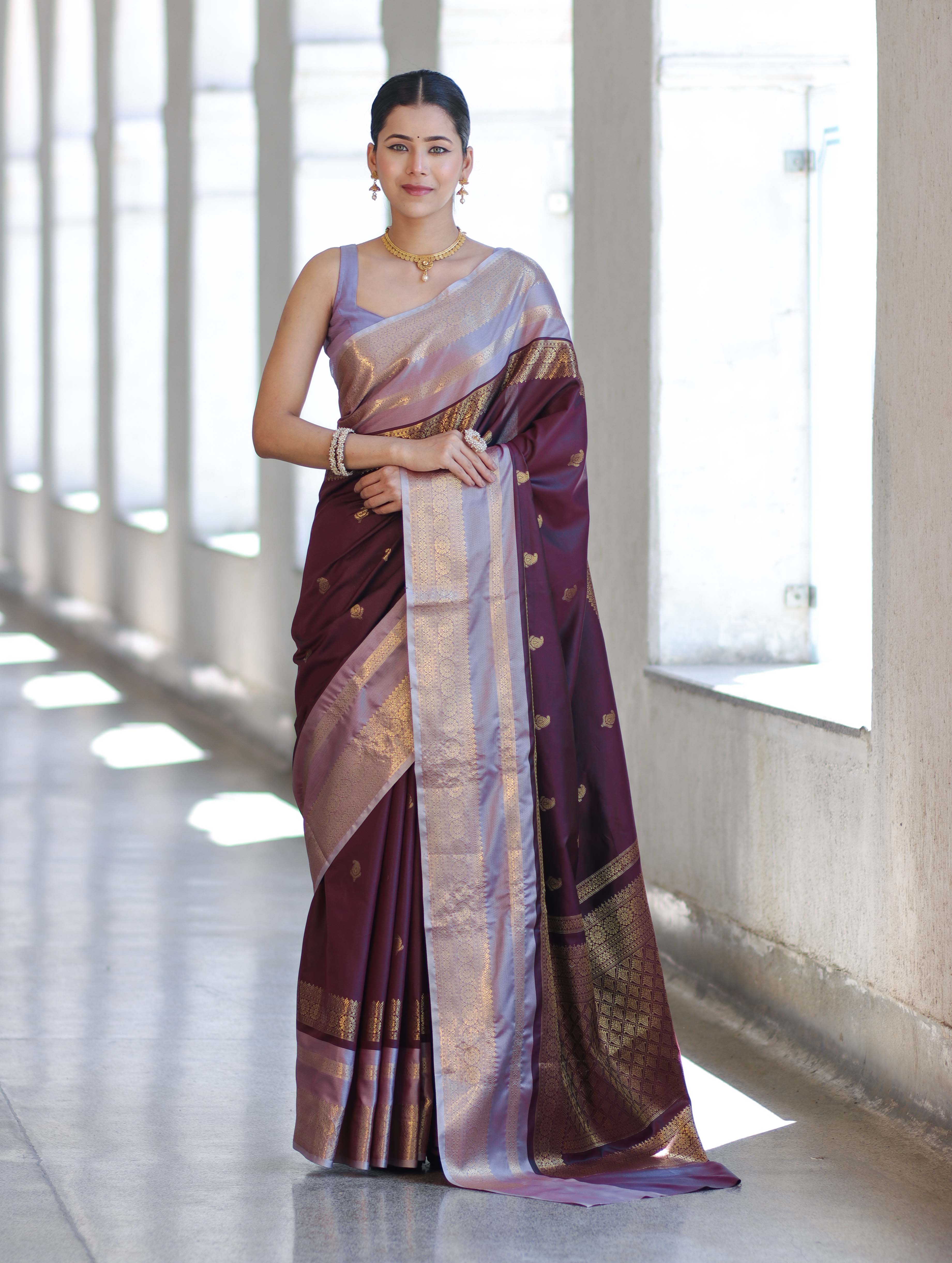 Banarasee Handloom Semi Silk Saree With Buti Design & Contrast Zari Border-Burgundy