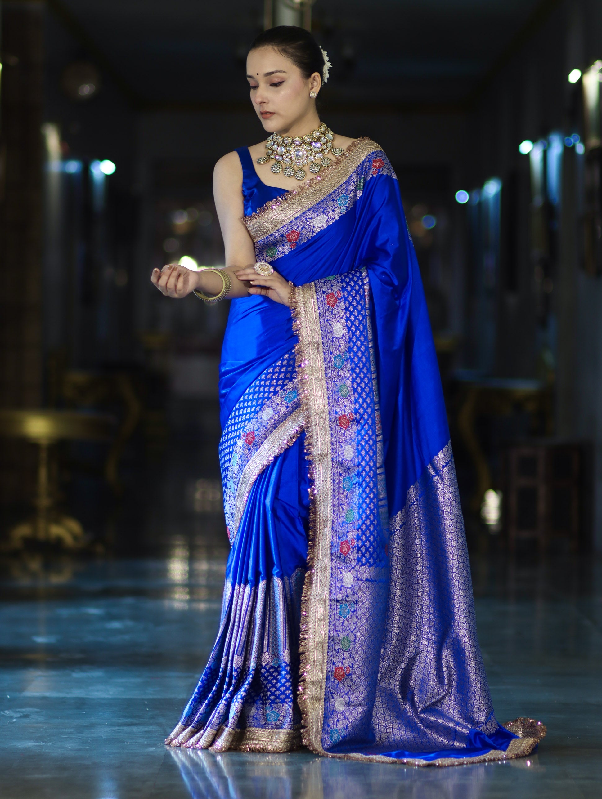 Banarasee Handloom Mashru Silk Saree With Meenadar Skirt Border & Lace-Blue