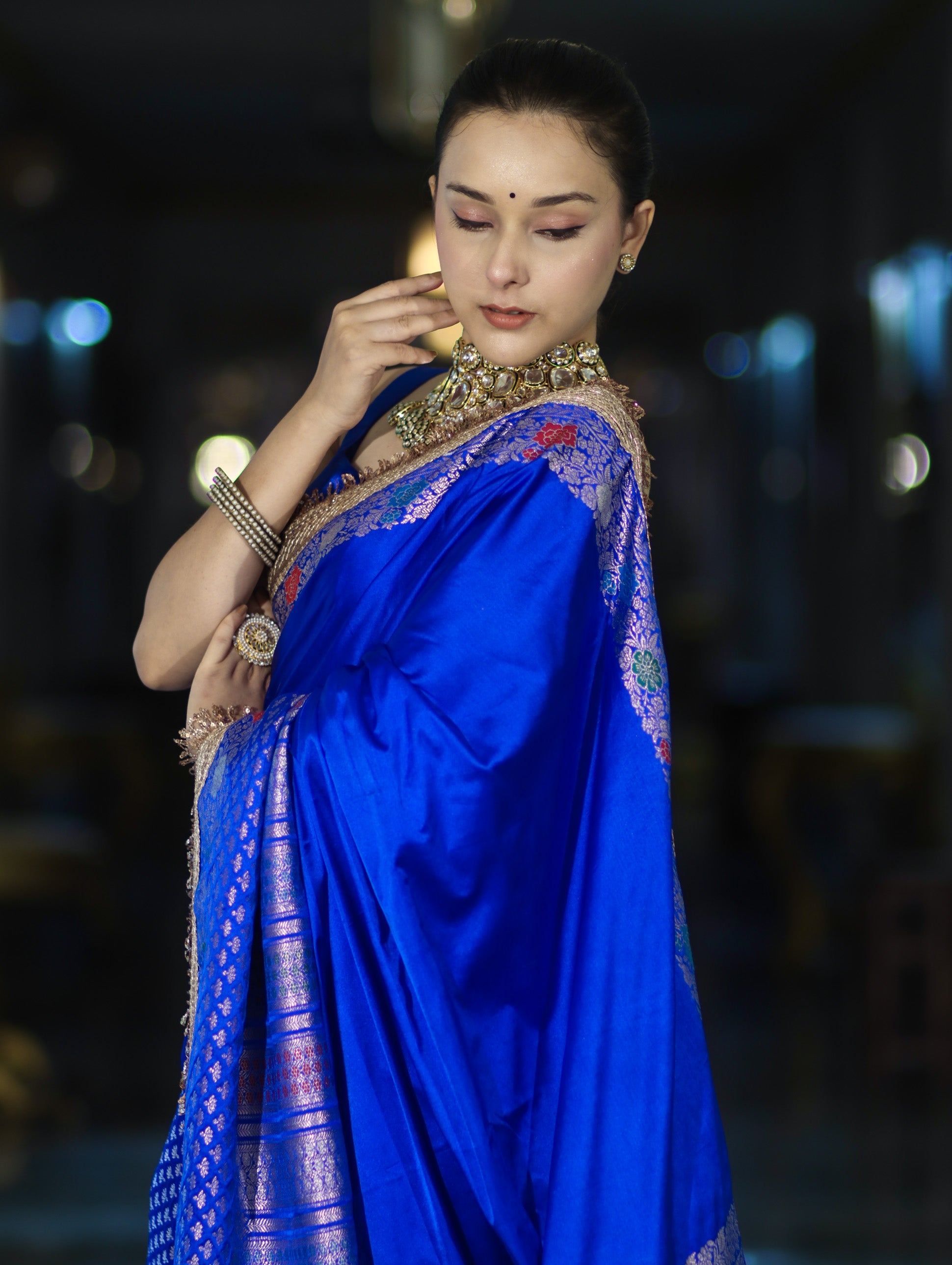 Banarasee Handloom Mashru Silk Saree With Meenadar Skirt Border & Lace-Blue