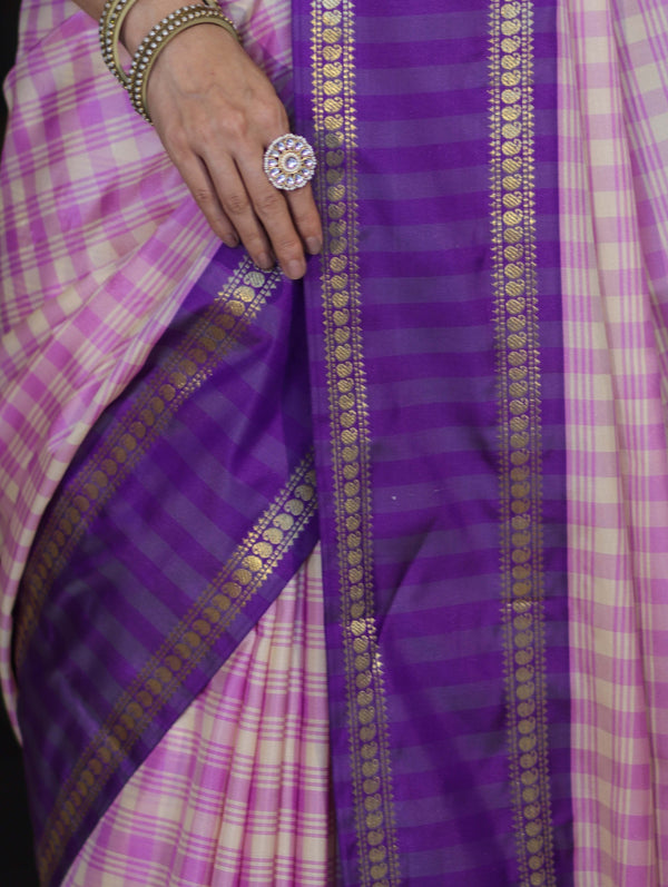 Banarasee Handloom Semi Silk Saree With Checks Design & Contrast Border-Light Pink & Violet