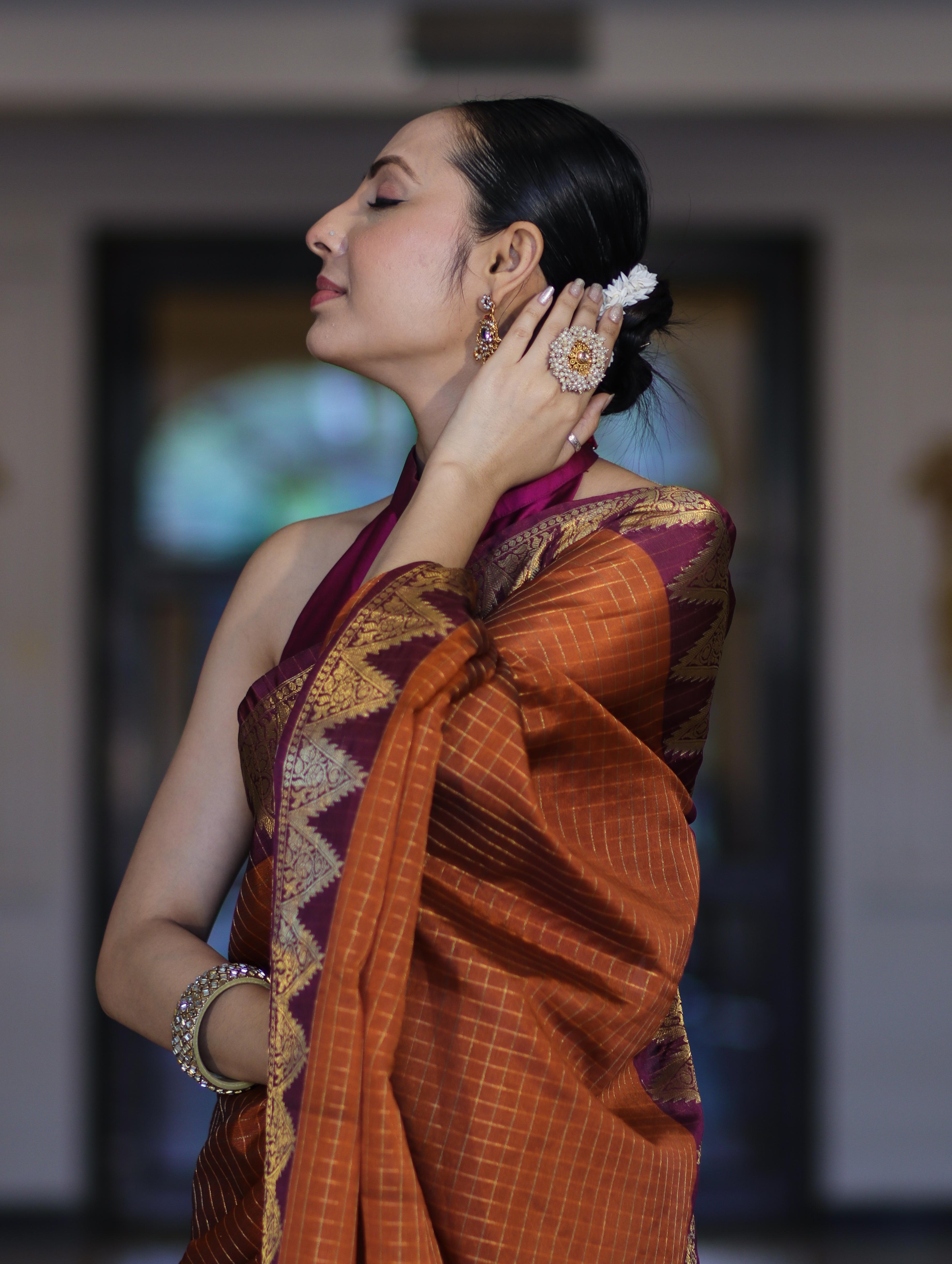 Banarasee Handloom Semi Silk Saree With Checks Design & Contrast Border-Rust & Burgundy
