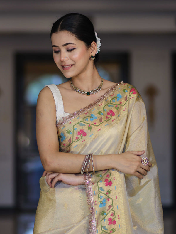 Banarasee Handloom Dual Tone Shimmer Silk Saree With Buti Design & Lace Border-Cream (Gold Tone)