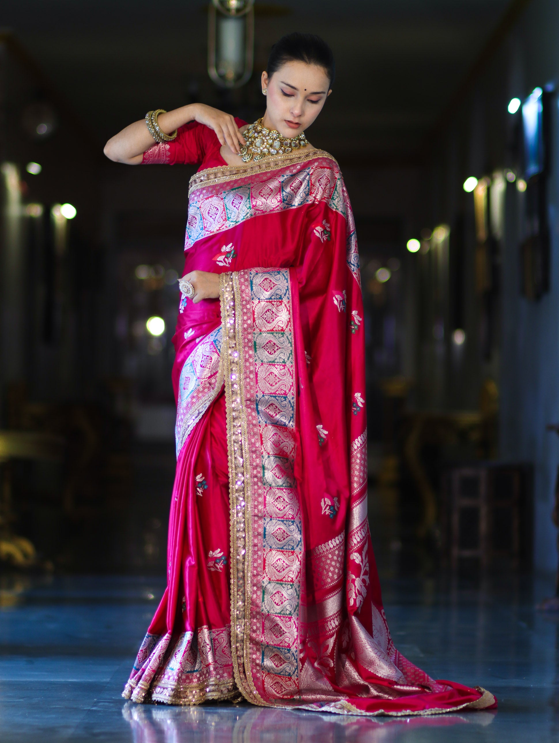 Banarasee Handloom Mashru Silk Saree With Resham & Zari Embroidery-Fuchsia Pink
