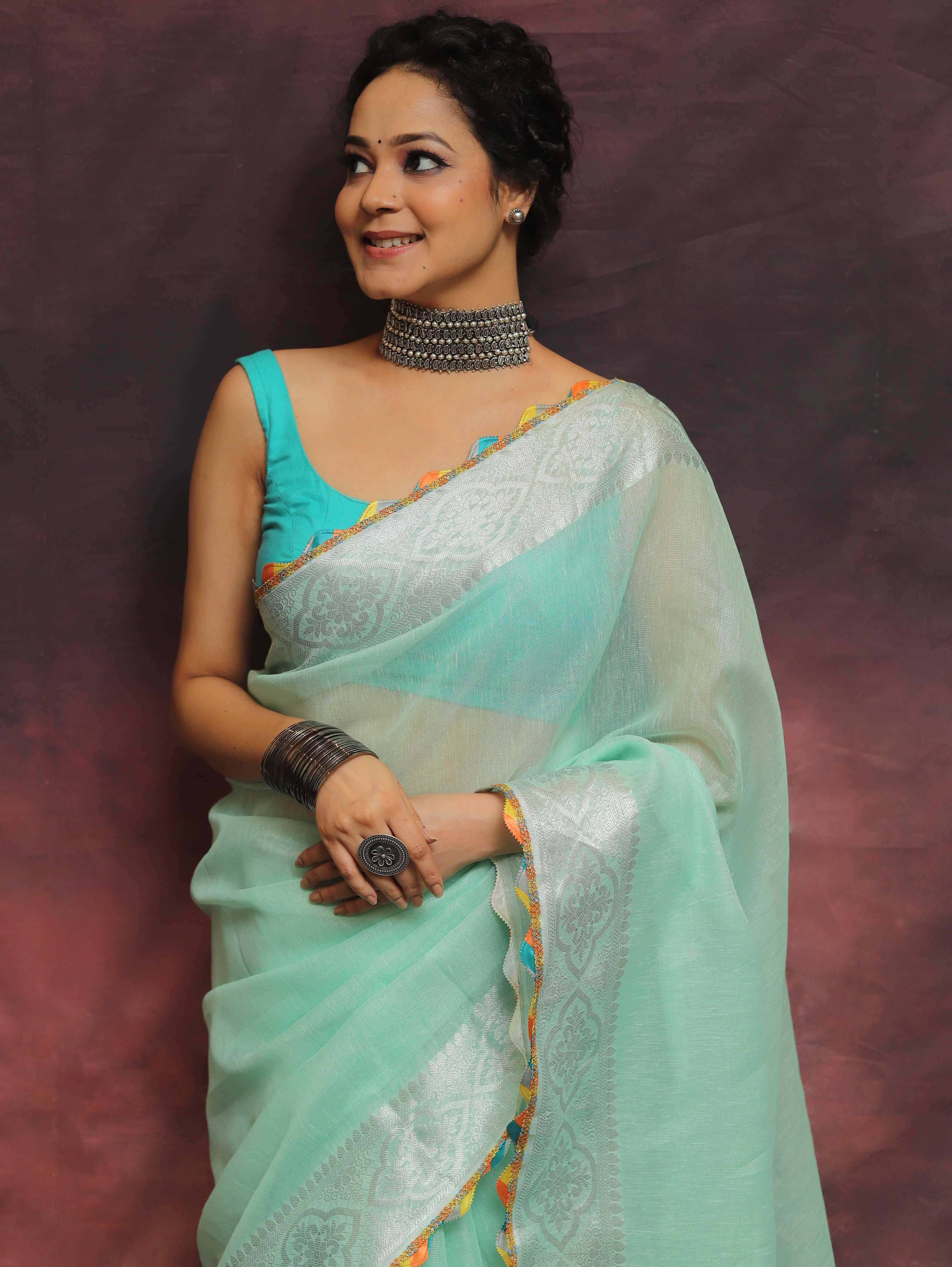 Banarasee Handloom Linen Mix Saree With Silver Zari Border & Lace-Green
