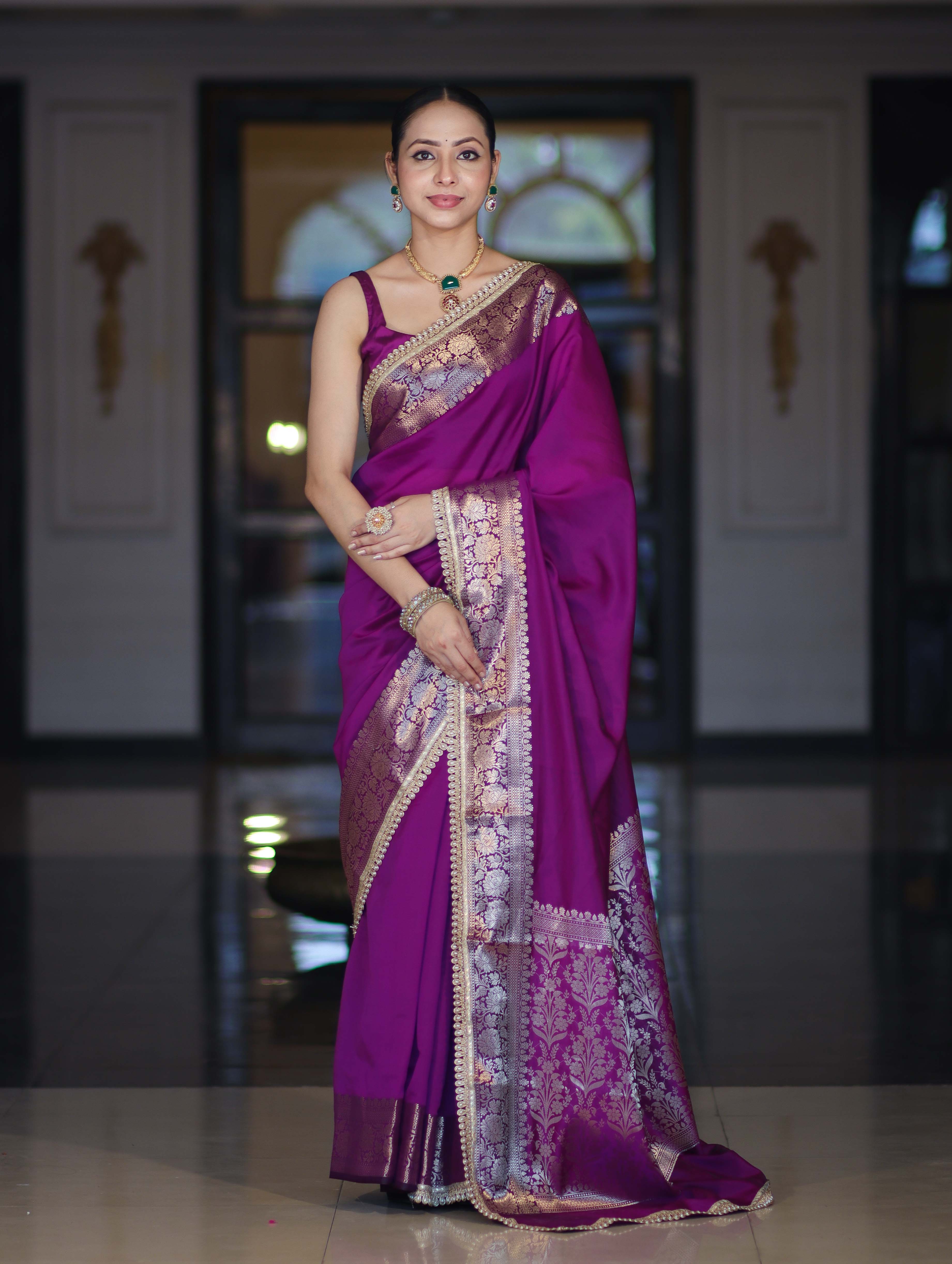 Banarasee Handloom Semi Silk Plain Saree With Zari Border & Lace-Violet