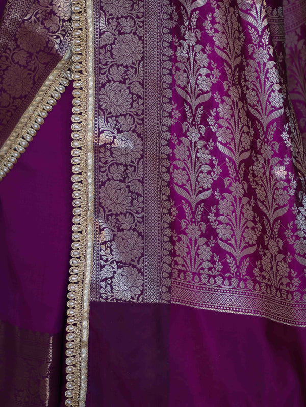 Banarasee Handloom Semi Silk Plain Saree With Zari Border & Lace-Violet