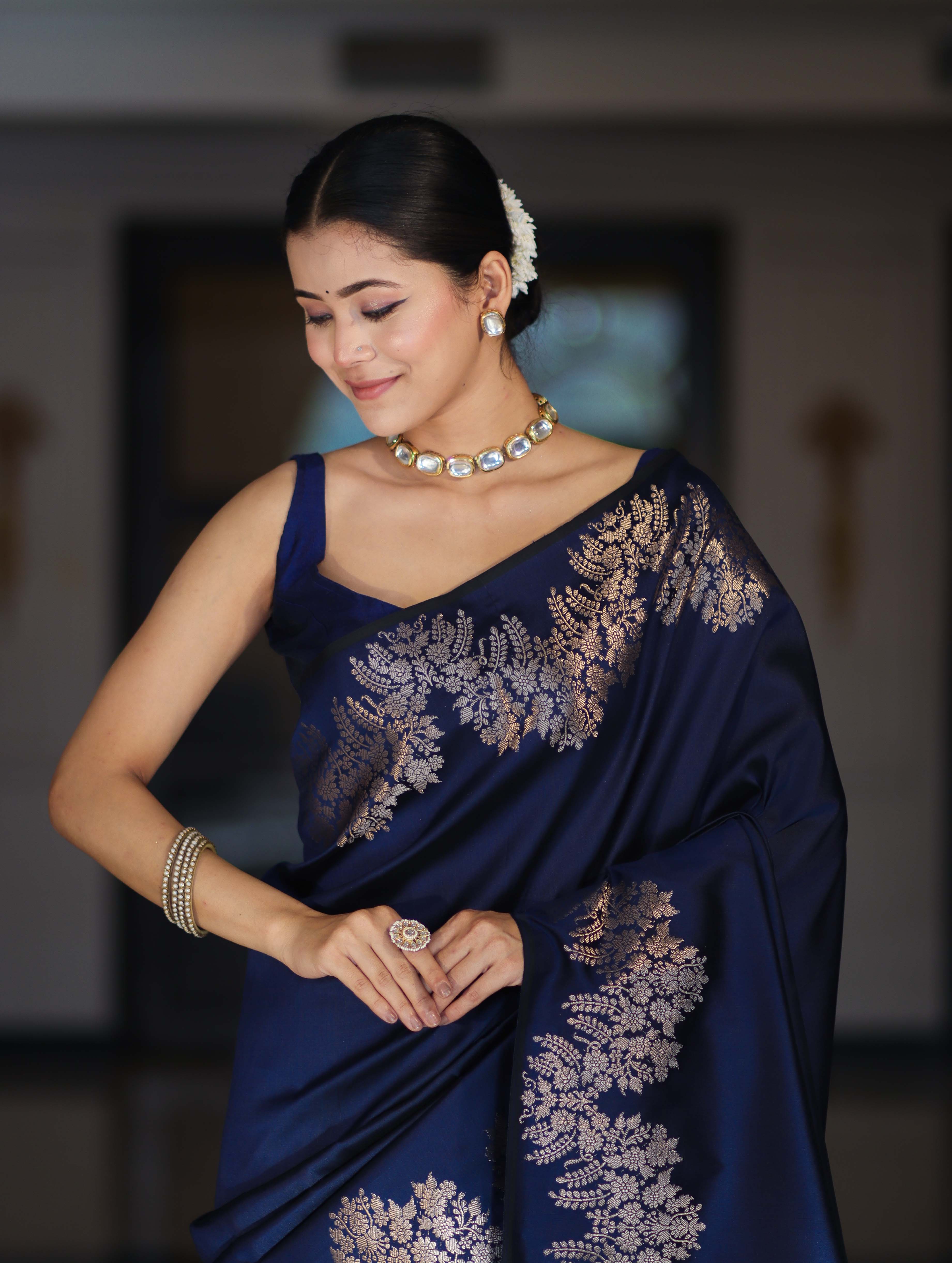 Banarasee Handloom Plain Semi Silk Saree With Zari Border-Blue