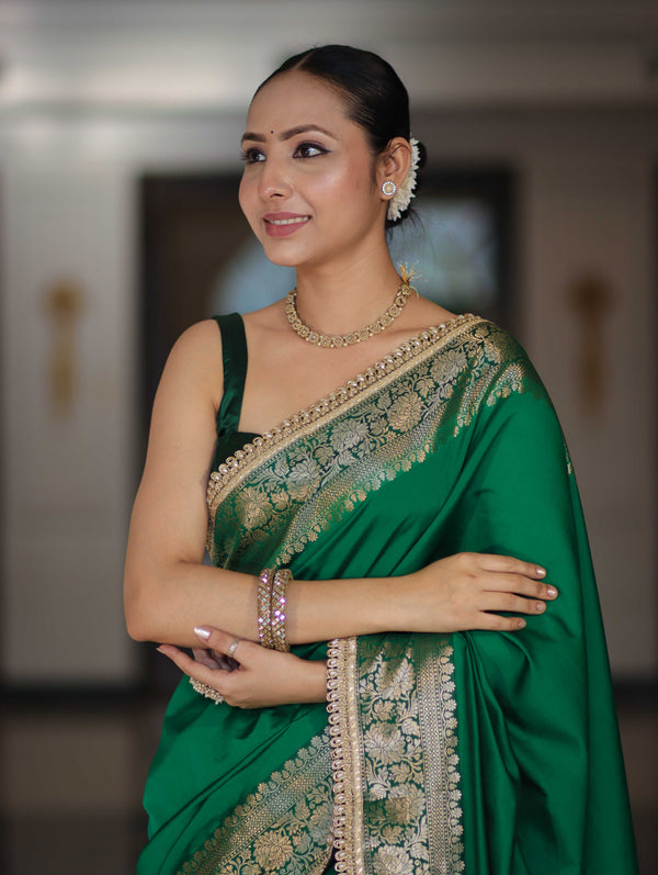Banarasee Handloom Semi Silk Plain Saree With Zari Border & Lace-Green